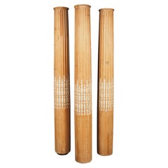 Ensemble de trois colonnes de pin de style George III