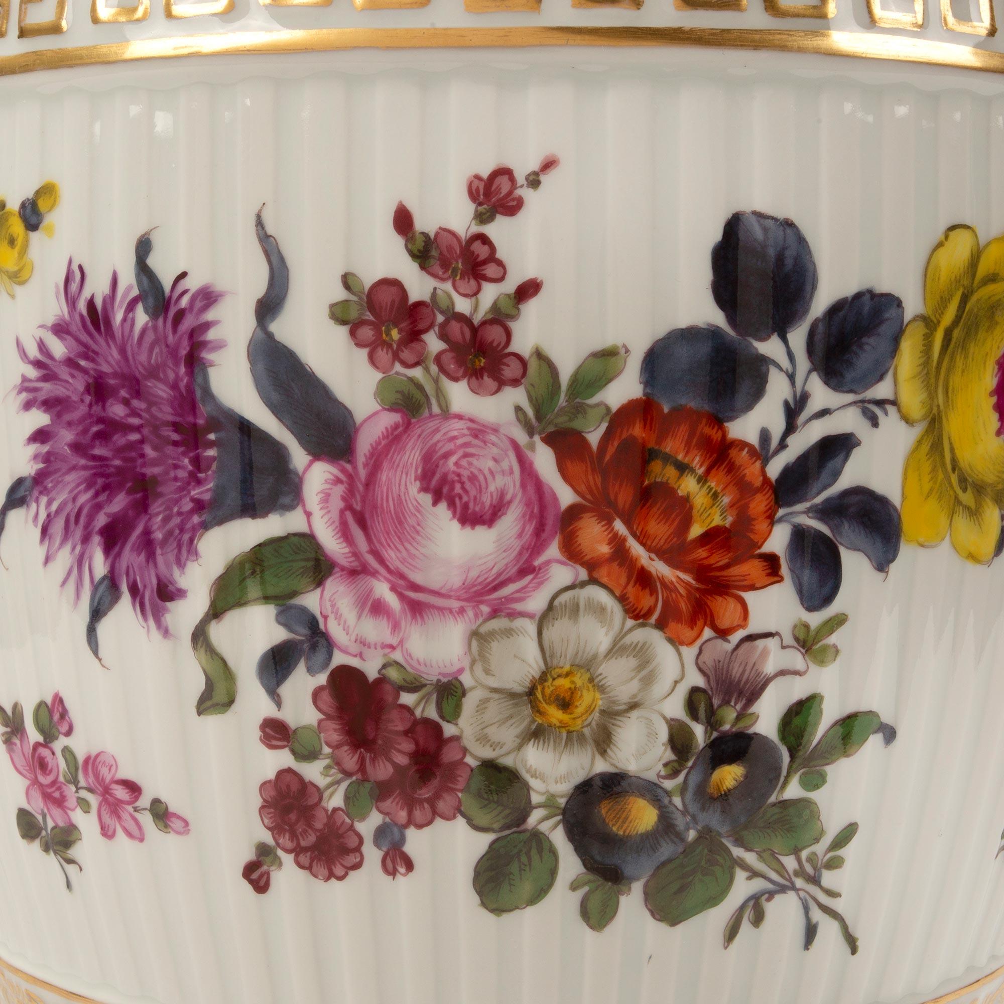 Set of Three German 19th Century KPM Porcelain Garniture Set For Sale 7