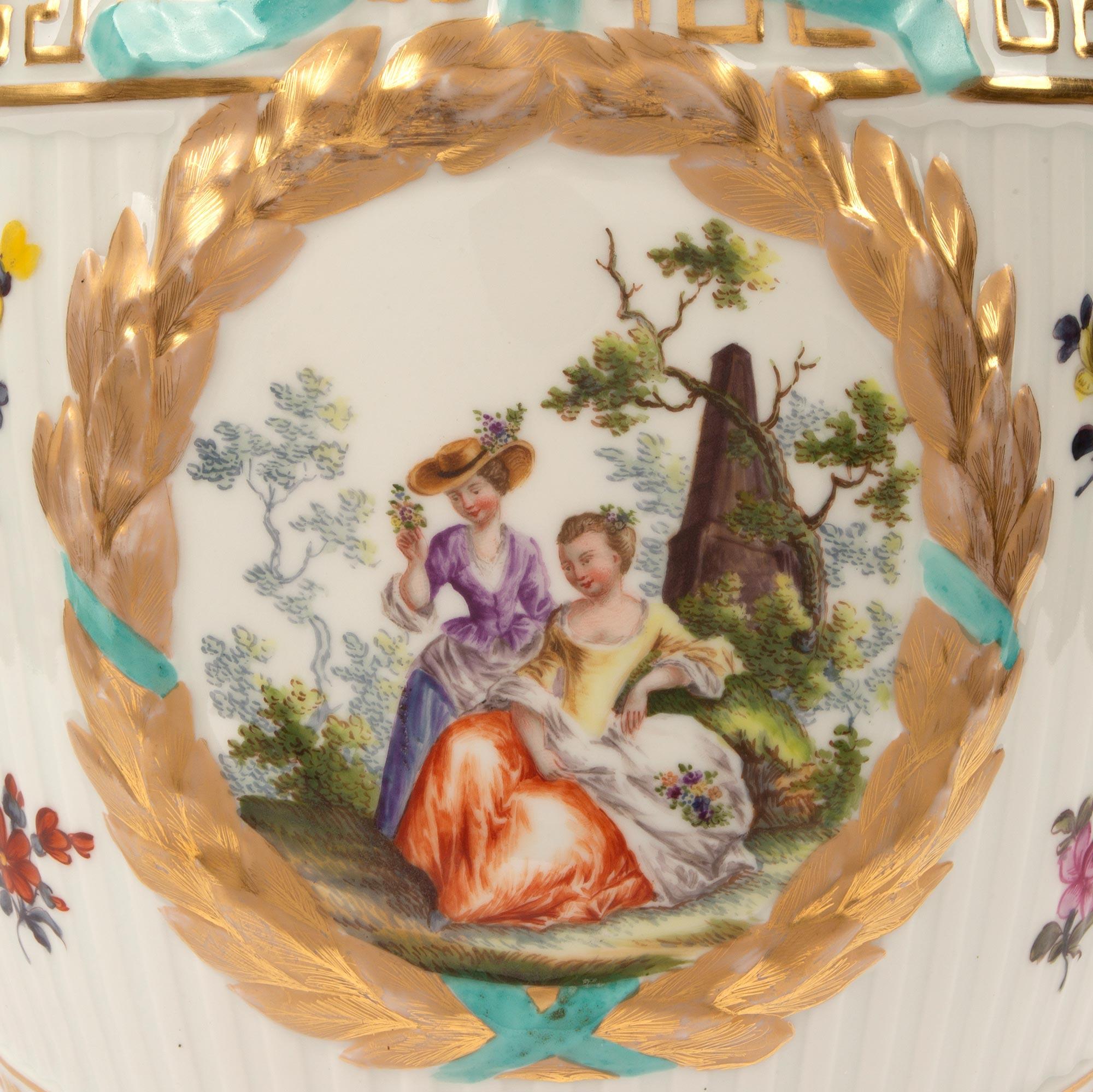 Set of Three German 19th Century KPM Porcelain Garniture Set For Sale 8