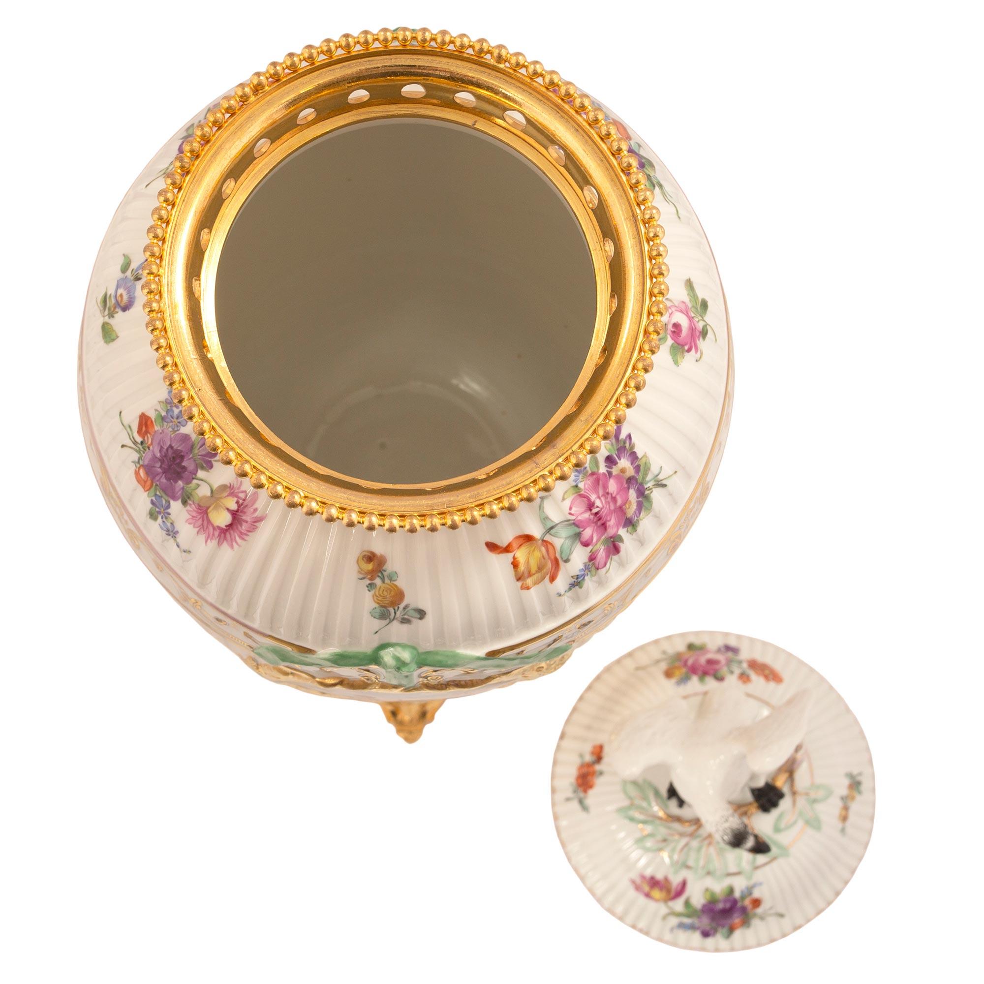 Set of Three German 19th Century KPM Porcelain Garniture Set For Sale 2