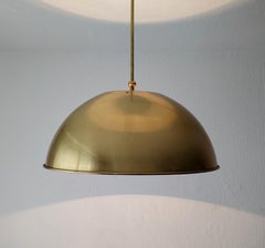 Set di tre lampade a sospensione in ottone massiccio, raro e vintage, anni '60