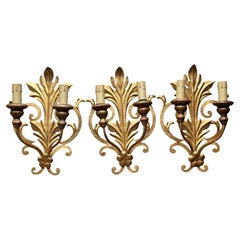 Set di tre lampade a foglia dorata a due luci Tole Hollywood Regency Vintage Italia