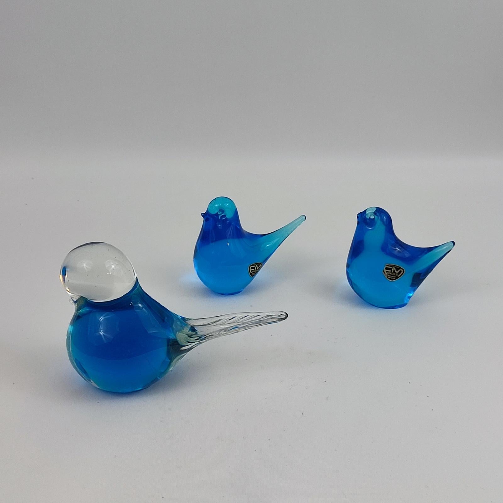 Set von drei Glasvogeln, FM Konstglass Ronneby, Schweden 1980er Jahre im Angebot 1