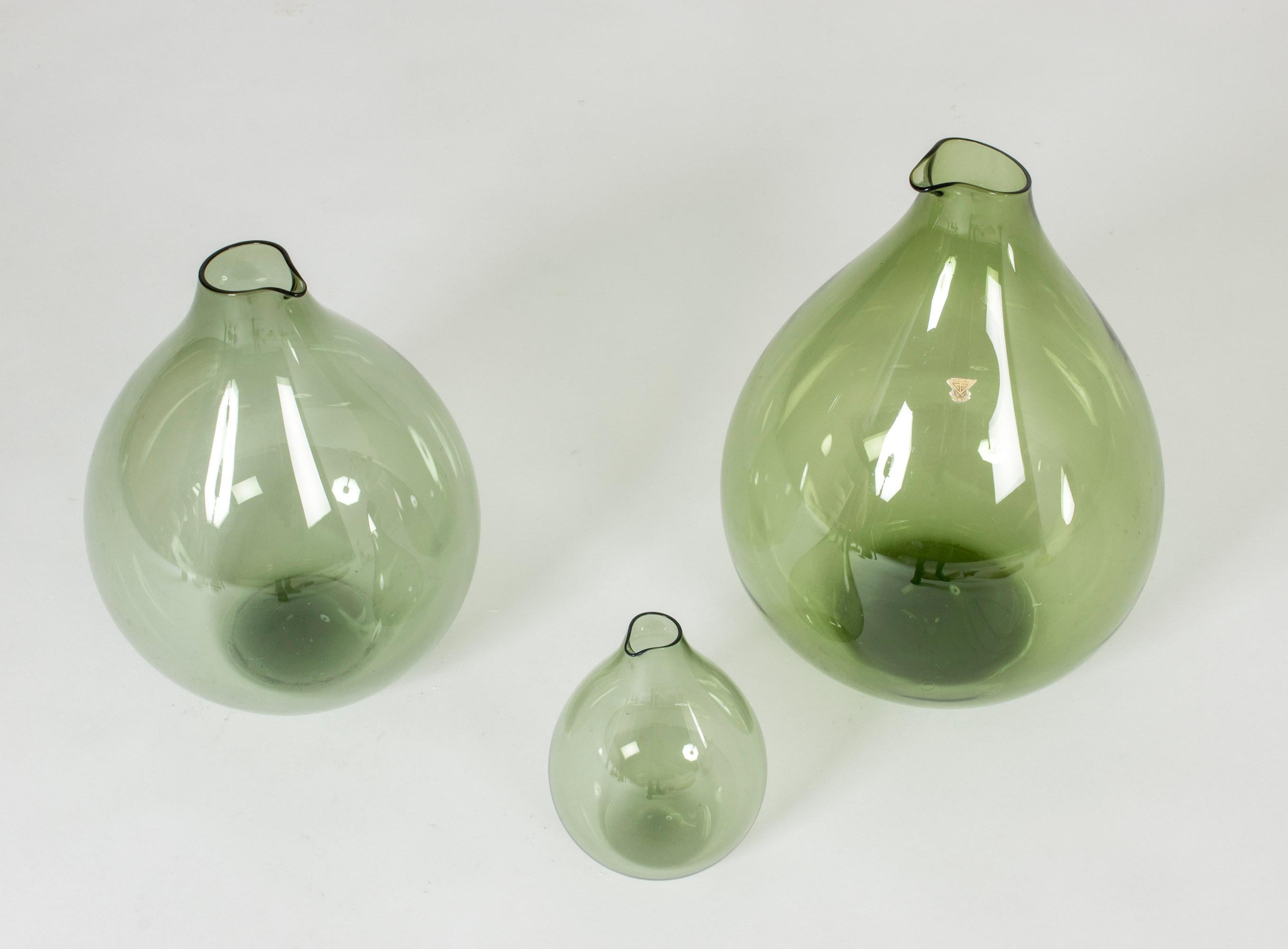 Set of Three Glass Vases by Kjell Blomberg (Skandinavische Moderne)