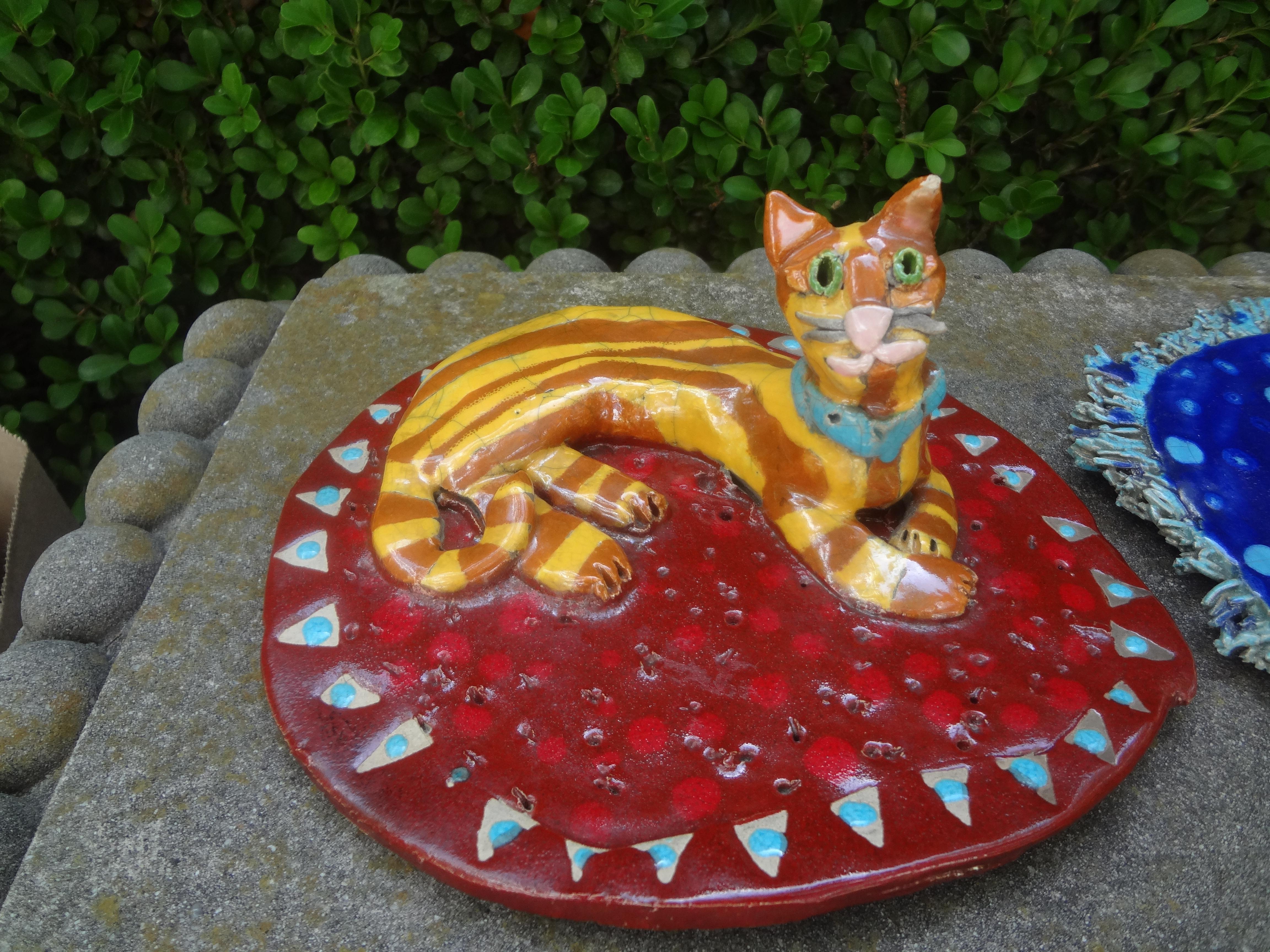 Set of Three Glazed Pottery Cat Sculptures In Good Condition For Sale In Houston, TX