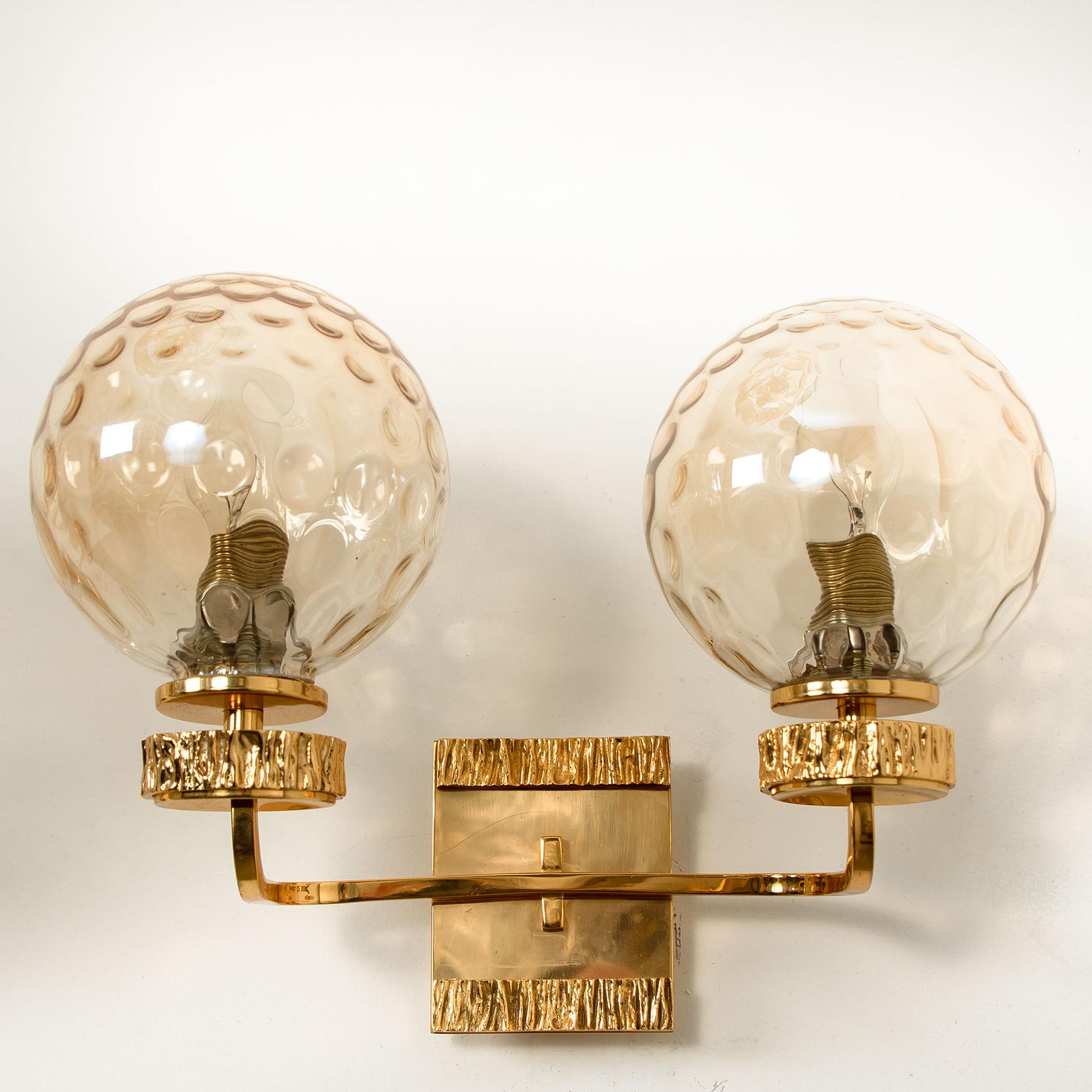 Set of Three Gold-Plated Glass Light Fixtures in the Style of Brotto, Italy For Sale 7