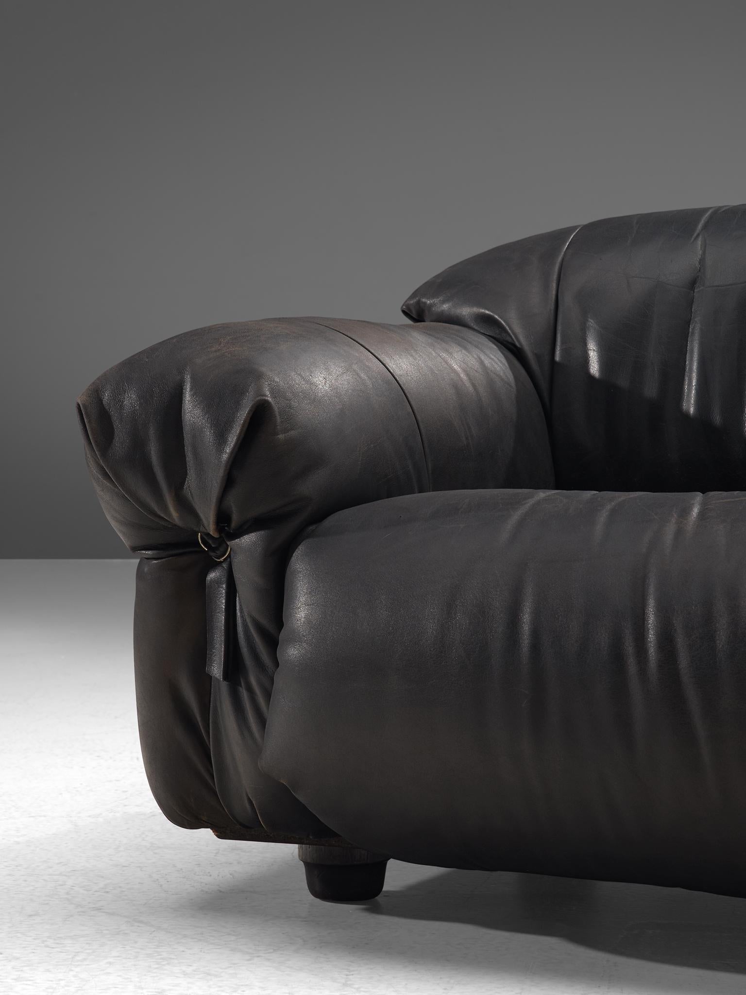 Late 20th Century Set of two Grand Lounge Chairs in Black Patinated Leather, 1970s
