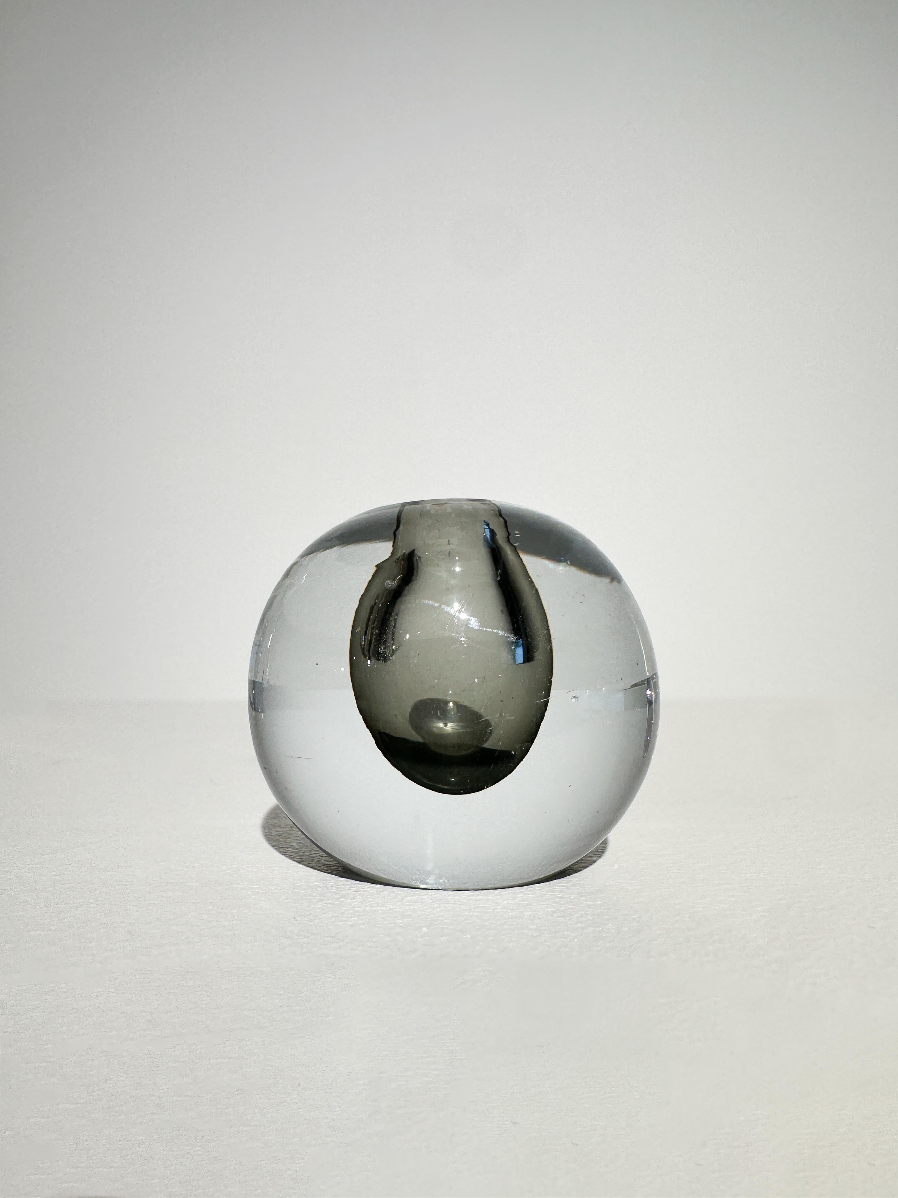 Set of Three Gunnar Nylund Miniature Vases Strömbergshyttan Glass Sweden 1960s 3