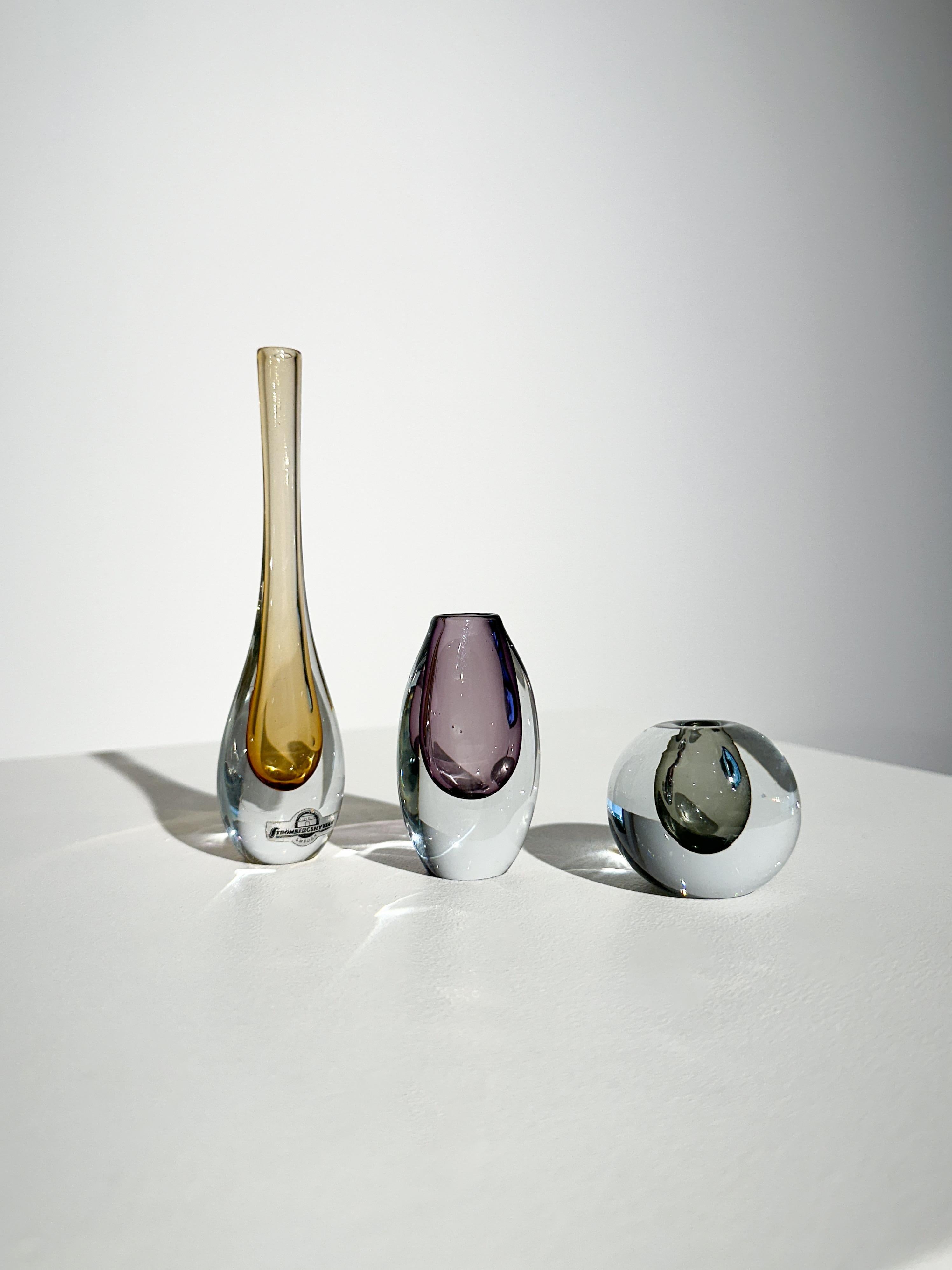 Hand-Crafted Set of Three Gunnar Nylund Miniature Vases Strömbergshyttan Glass Sweden 1960s