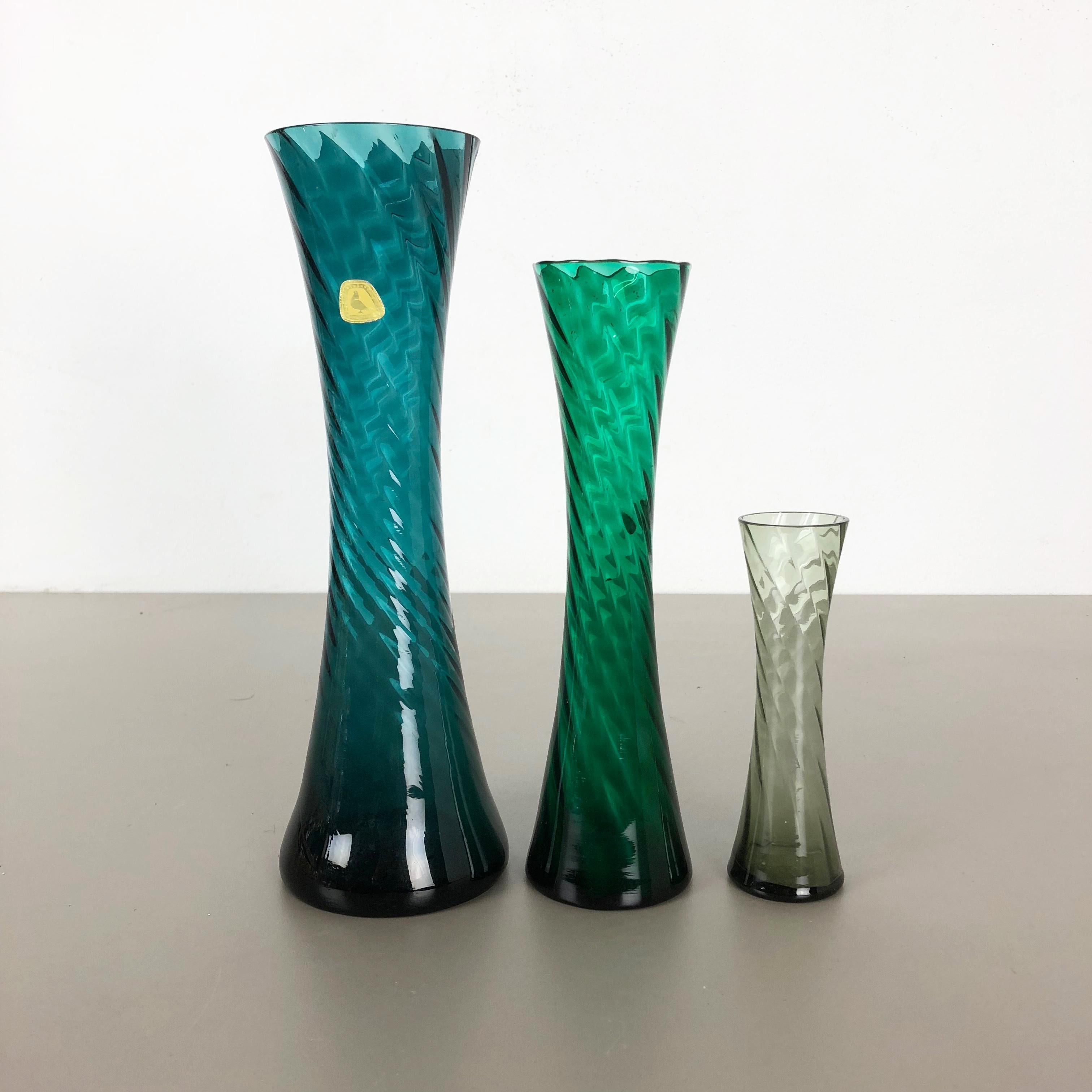 Set of Three Hand Blown Crystal Glass Vases Made by Alfred Taube, Germany, 1960s For Sale 4