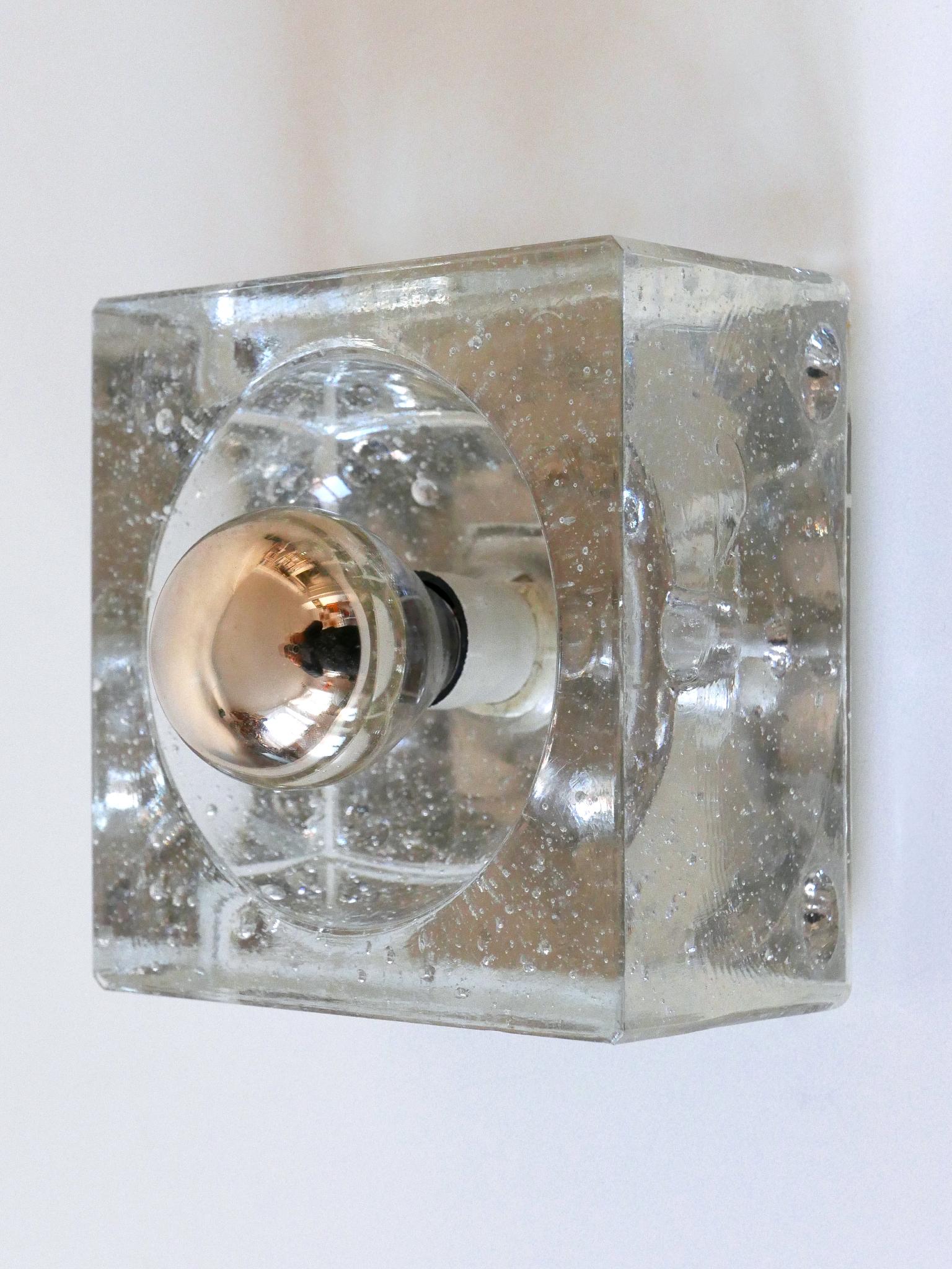 Set of Three Hand-Blown Ice-Glass Cube Sconces by Müller & Zimmer Germany 1970s For Sale 8