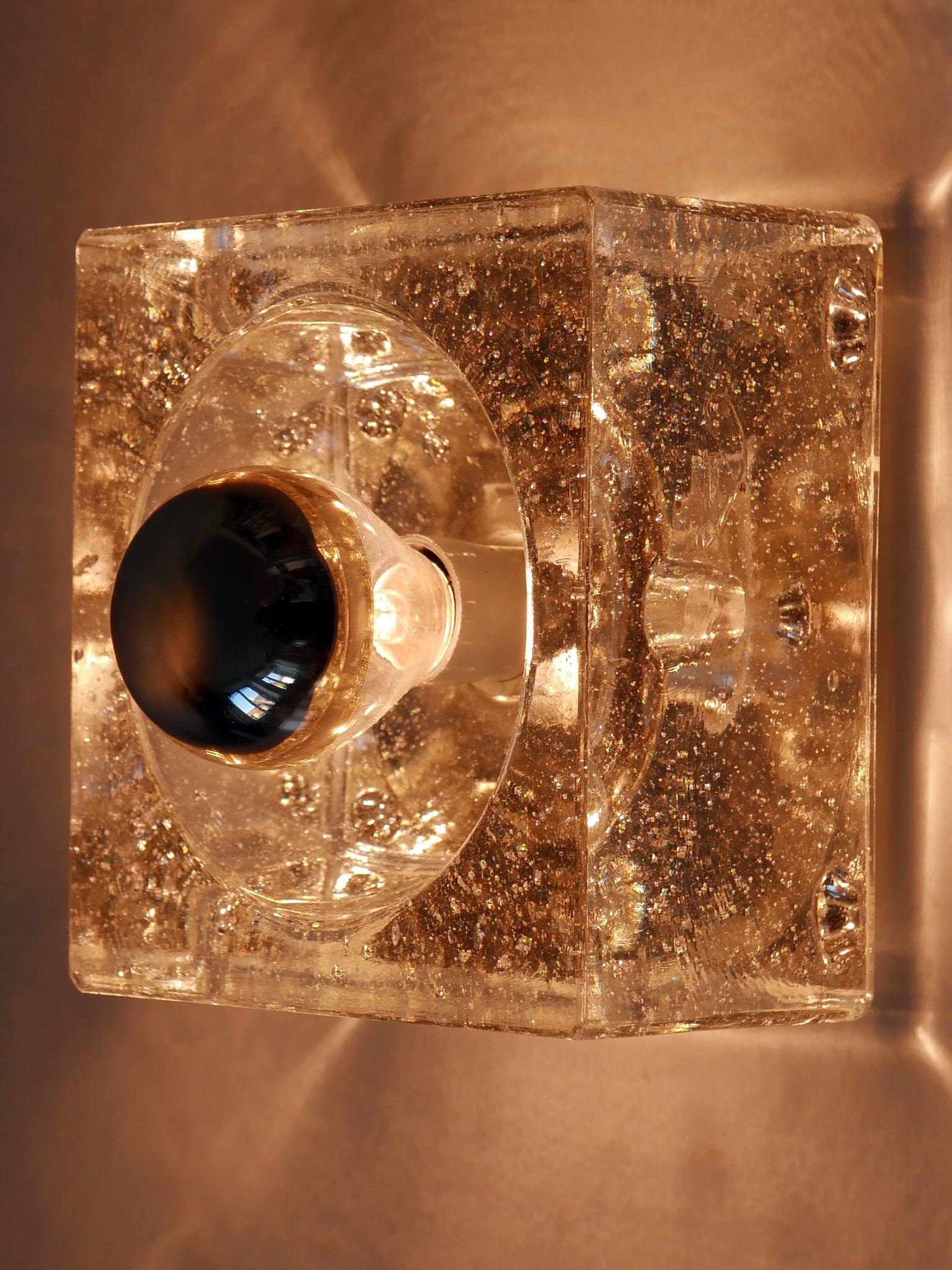 Set of Three Hand-Blown Ice-Glass Cube Sconces by Müller & Zimmer Germany 1970s For Sale 9