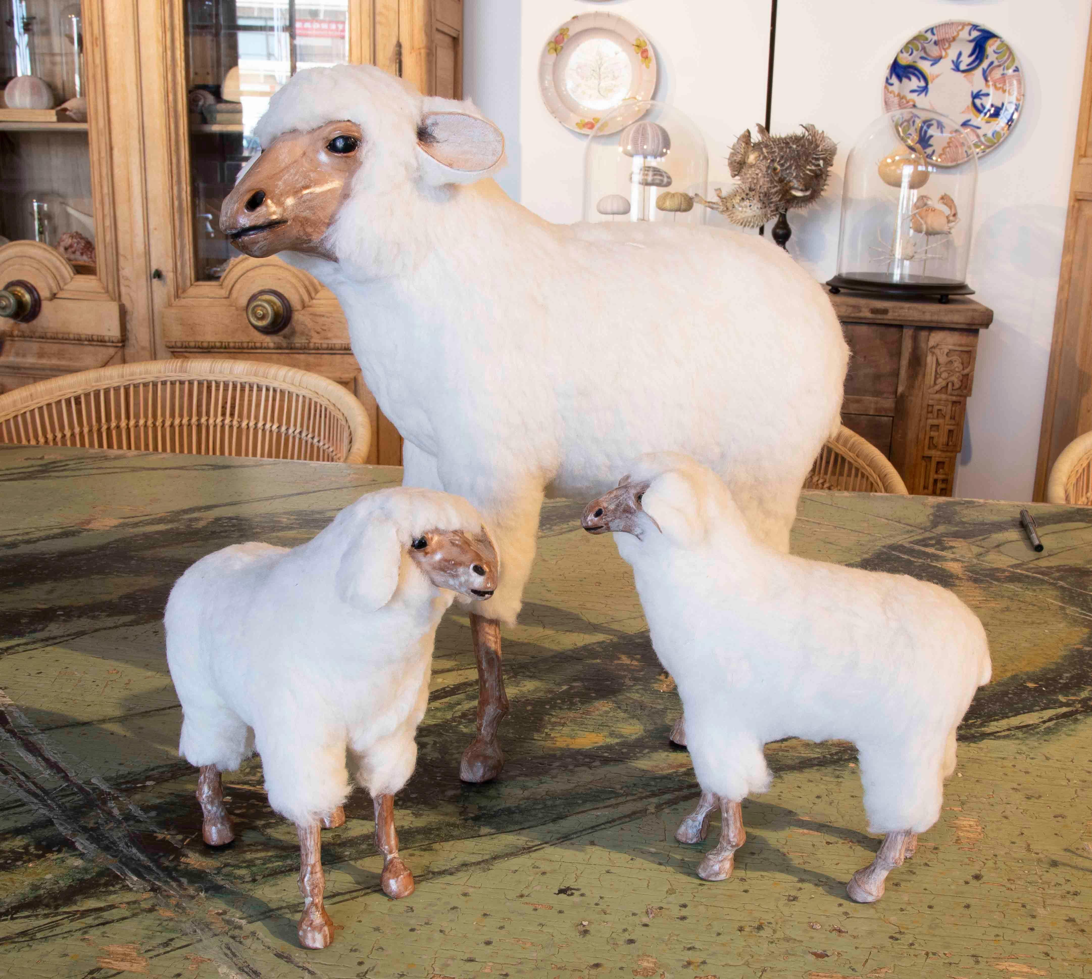 European Set of Three Hand-Painted Sheep Made of Wood and Synthetic Wool For Sale