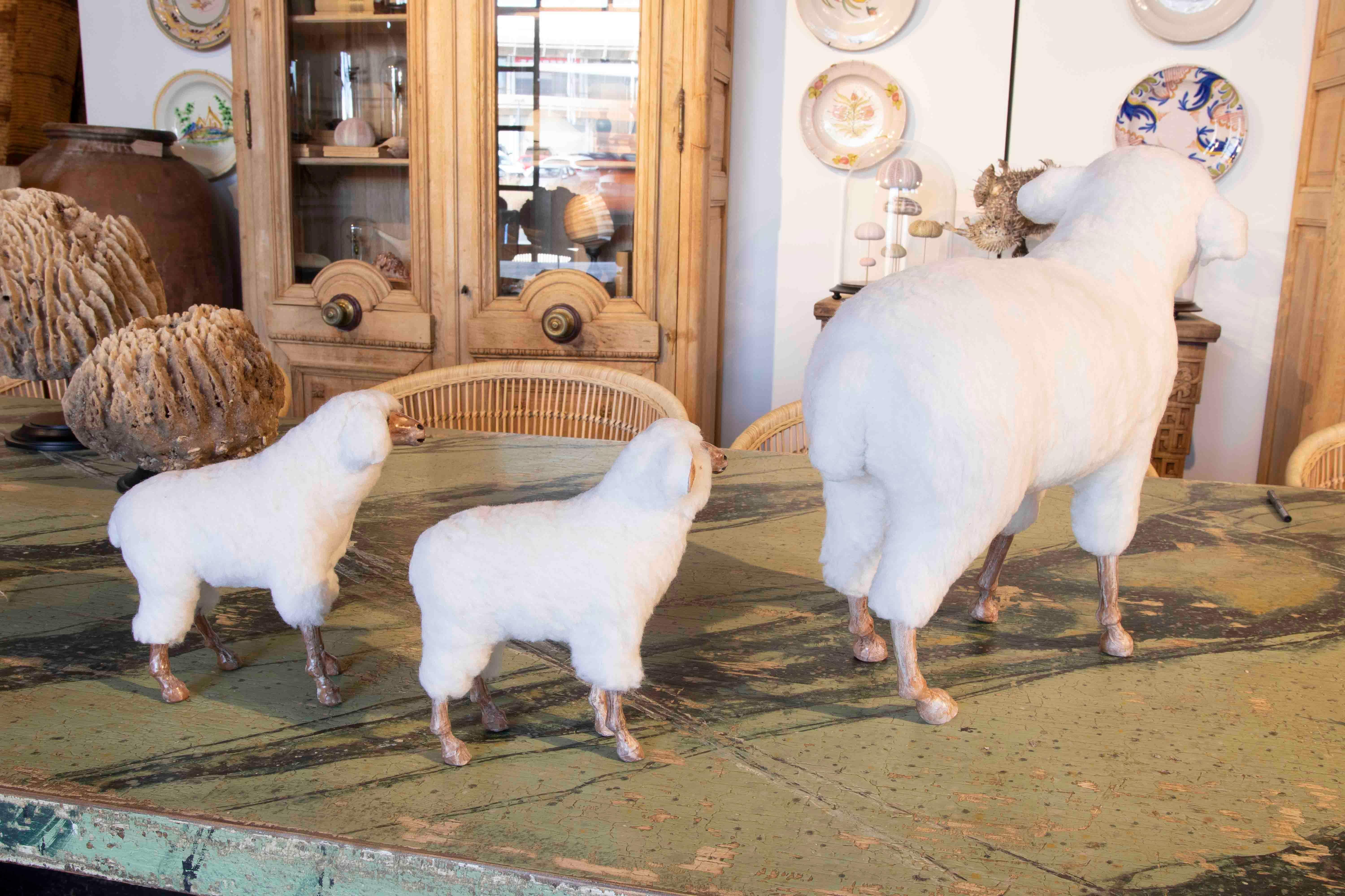 20th Century Set of Three Hand-Painted Sheep Made of Wood and Synthetic Wool For Sale