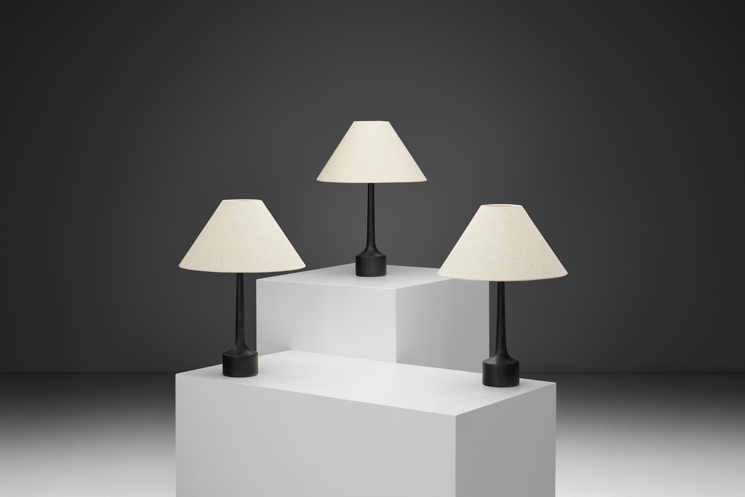 Moderne Ensemble de trois lampes de table Hans-Agne Jakobsson pour Markaryd, Suède 20e siècle en vente