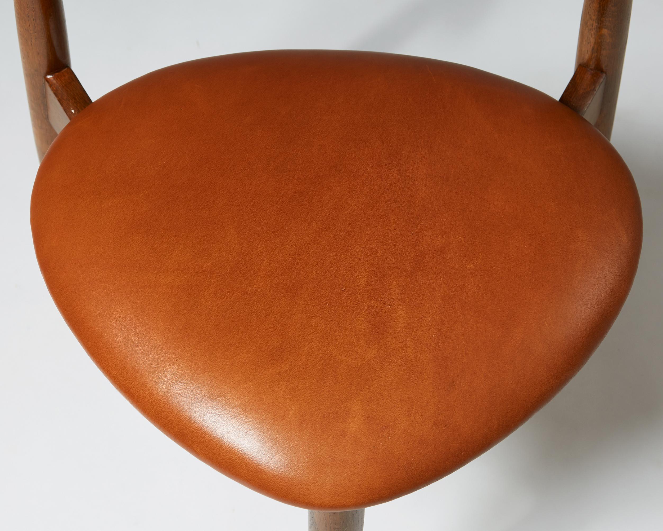 Mid-20th Century Set of Three ‘Heart’ Chairs Model 4104 Designed by Hans Wegner for Fritz Hansen