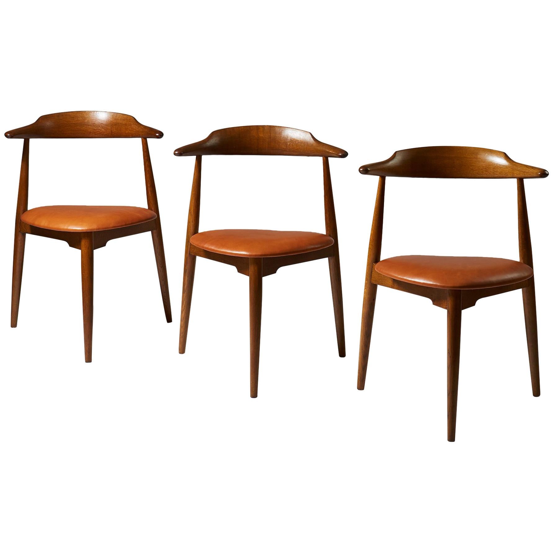 Set of Three ‘Heart’ Chairs Model 4104 Designed by Hans Wegner for Fritz Hansen