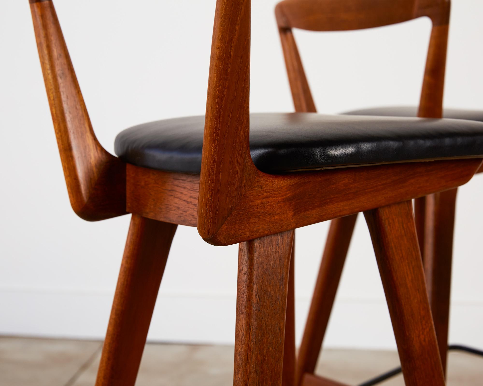 Set of Three Henry Rosengren Hansen Bar Stools 8