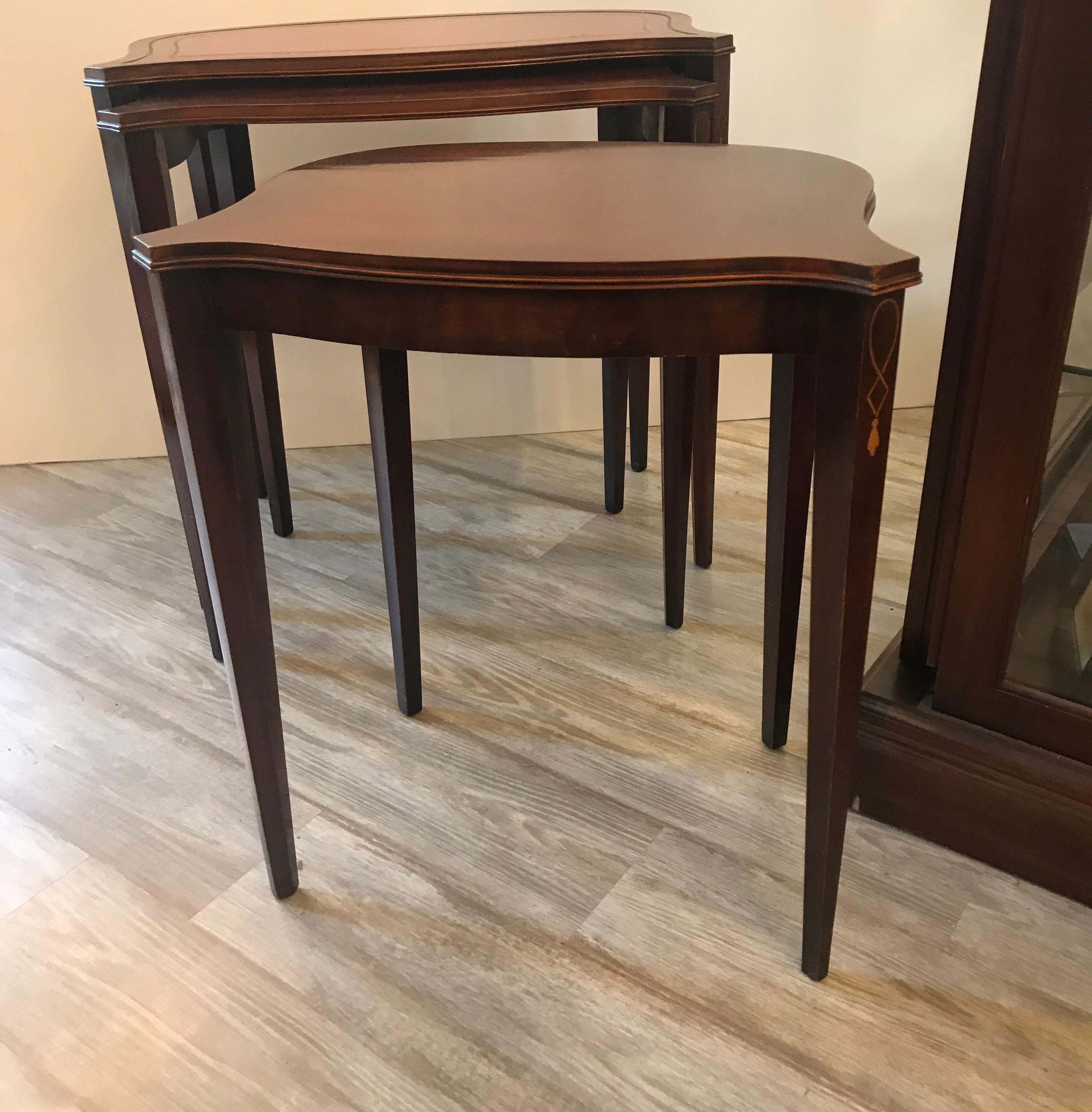 Set of Three Hepplewhite Style Mahogany Nesting Tables 3