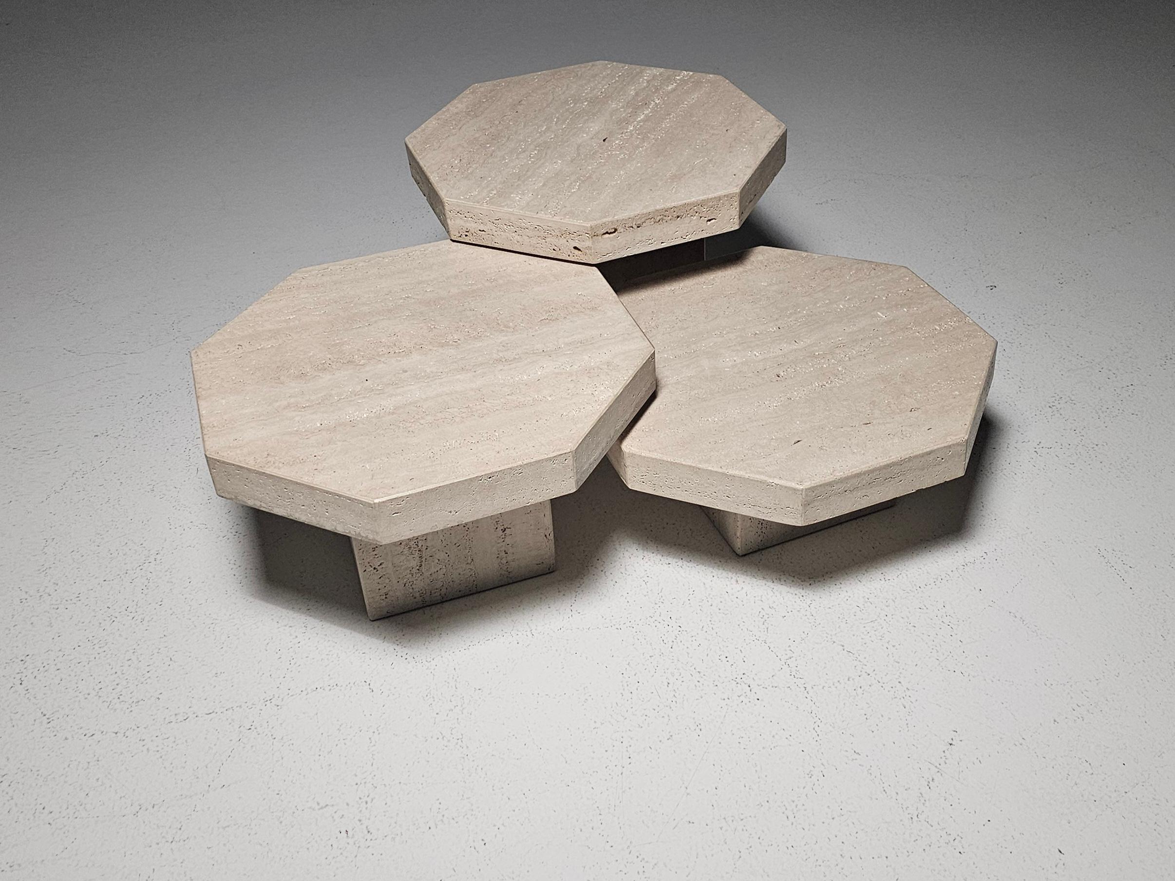 Set of Three Hexagon Travertine Cocktail Tables, Italy, 1970s In Good Condition In amstelveen, NL
