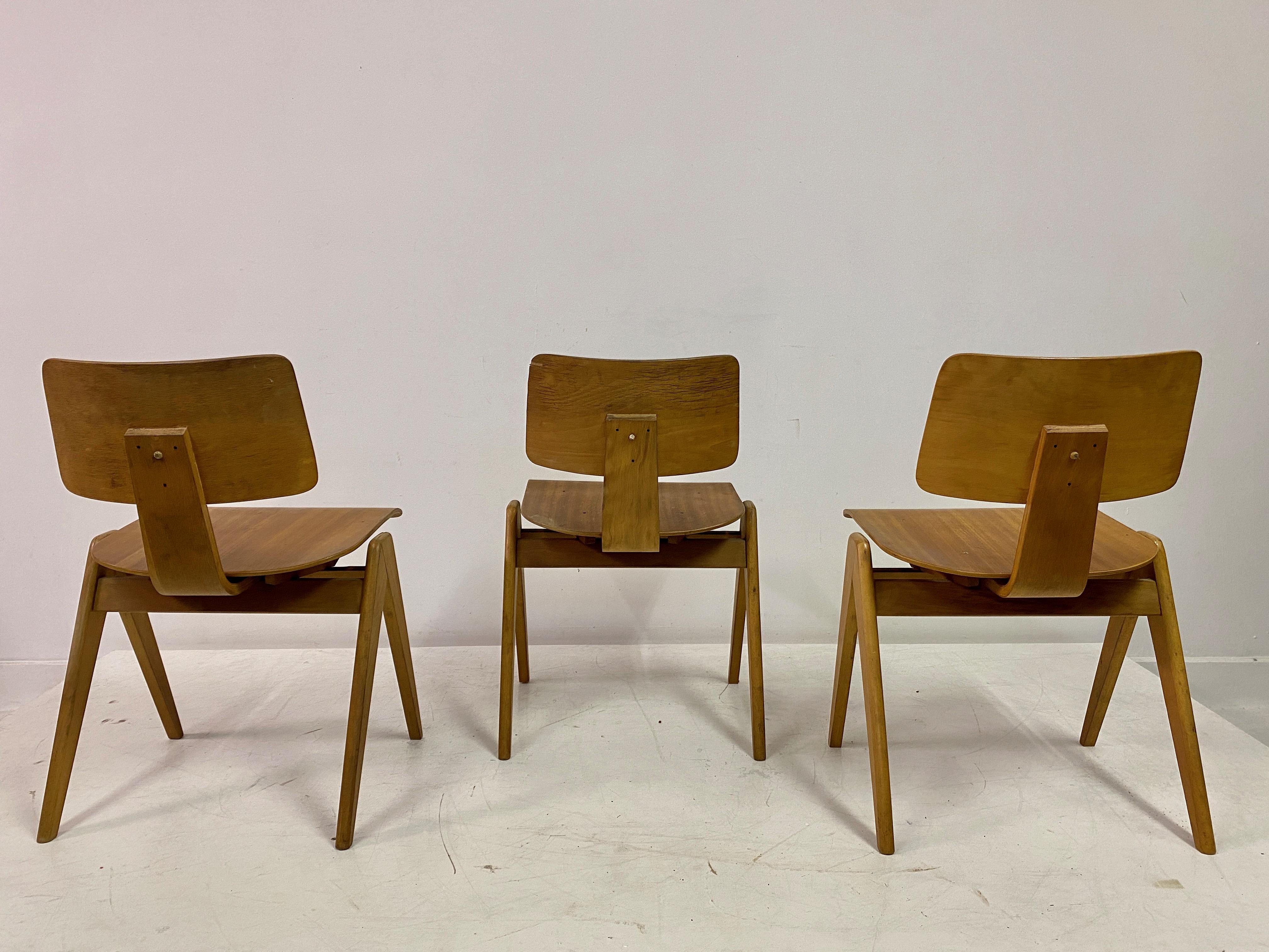 Set Of Three Hillestak Chairs By Robin Day 6