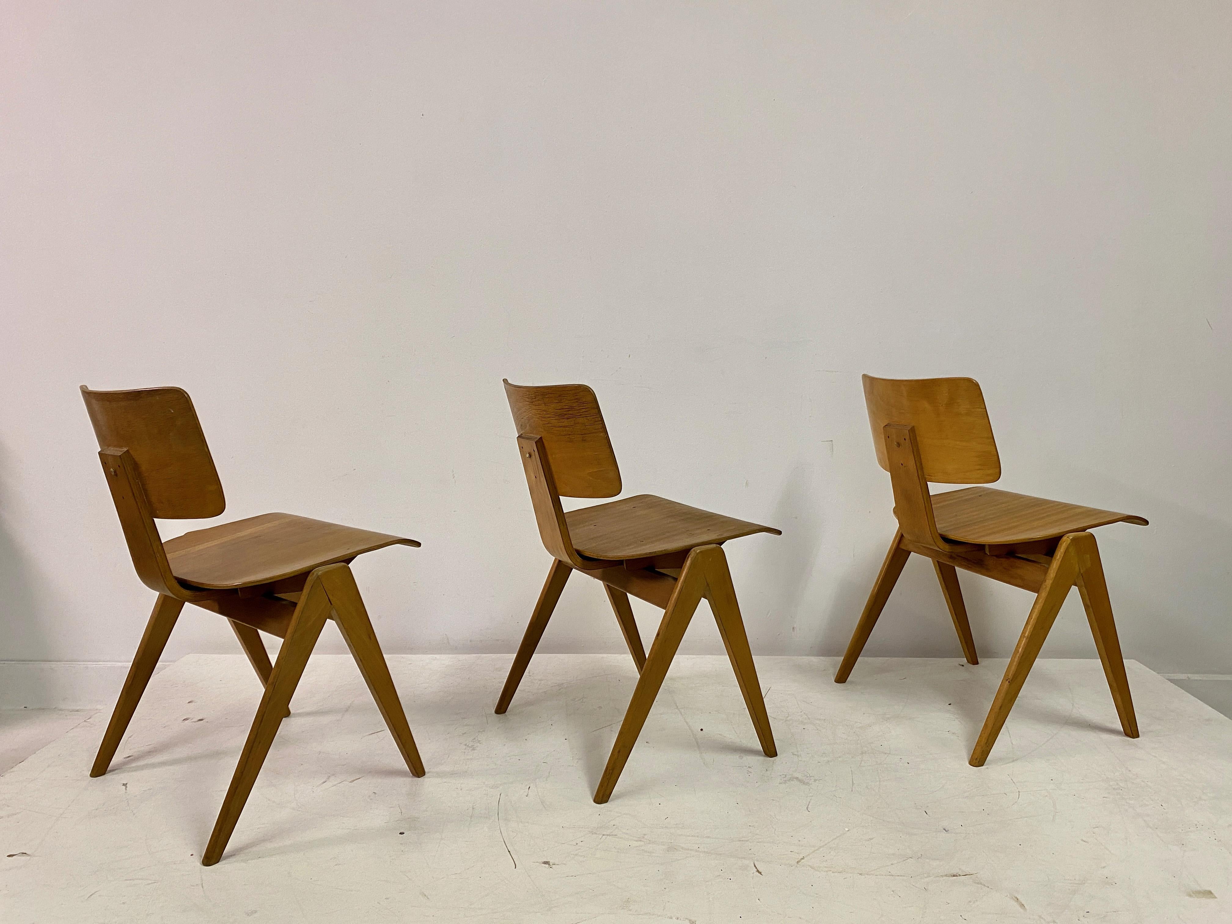 Set Of Three Hillestak Chairs By Robin Day 8
