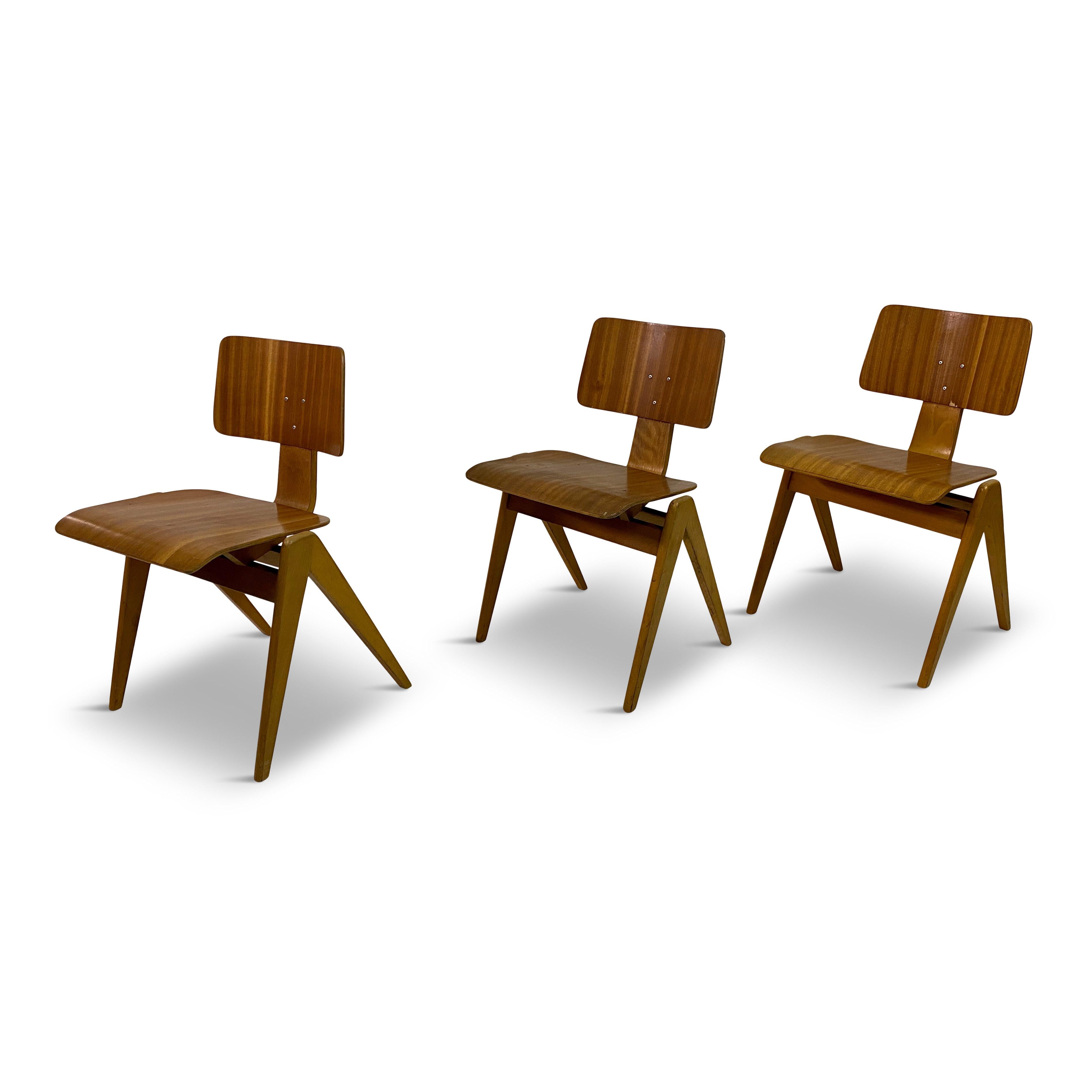 Set Of Three Hillestak Chairs By Robin Day 12