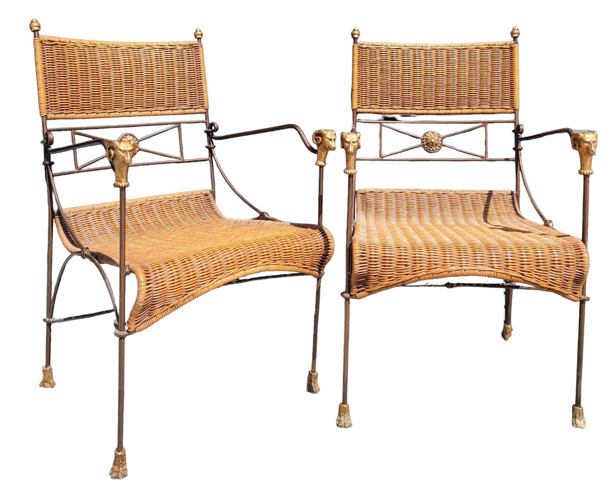 Set aus drei Sesseln und Stühlen aus Eisen und Korbweide von Giacometti  im Angebot 2