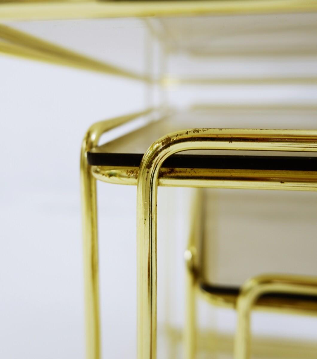 Set of Three ‘Isocèle’ Gold Nesting Tables by Max Sauze in for Atrow, 1970s In Good Condition In Brussels , BE