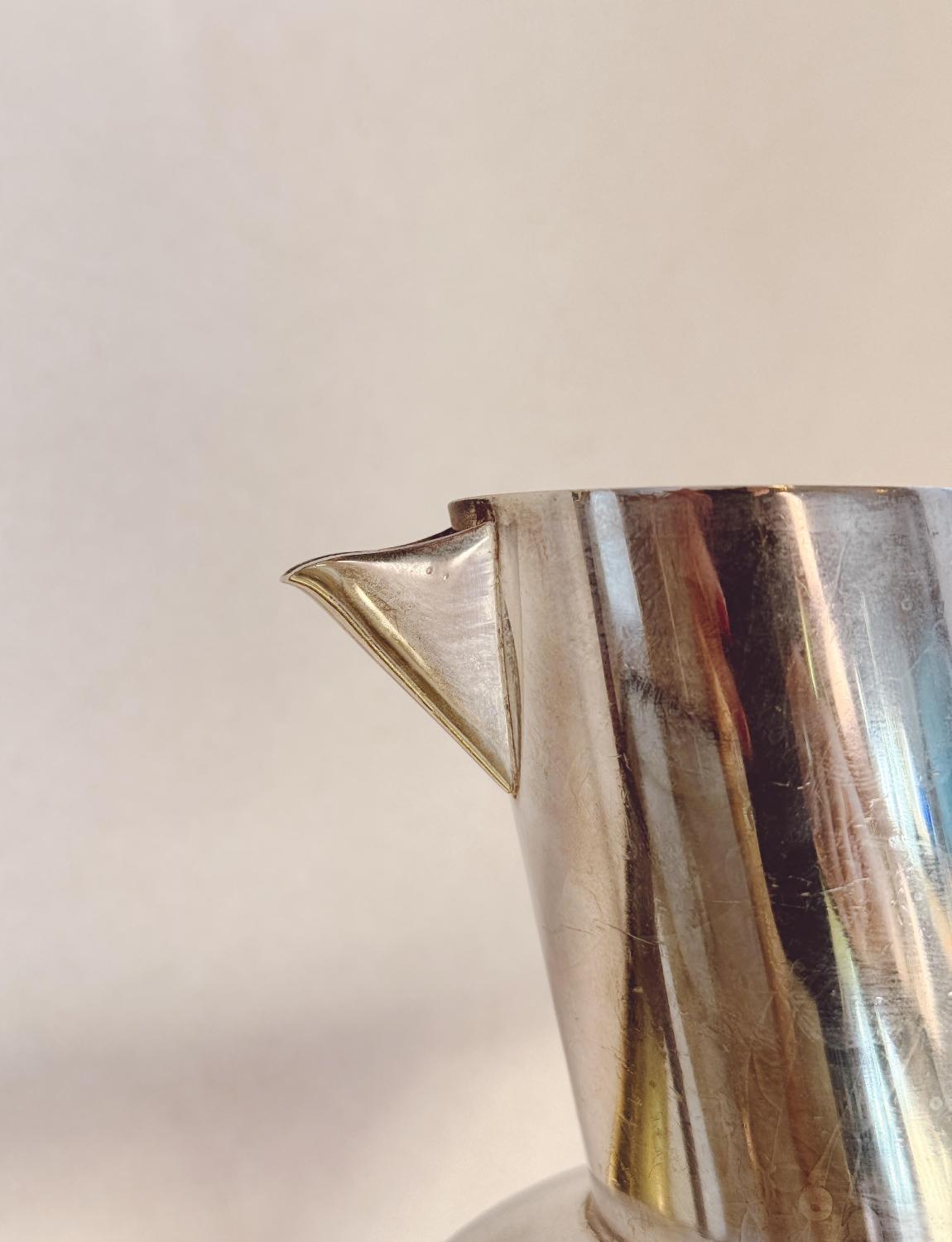 Set di tre brocche da caffè Itaian 1960 placcate in argento In condizioni buone in vendita a Florence, Tuscany