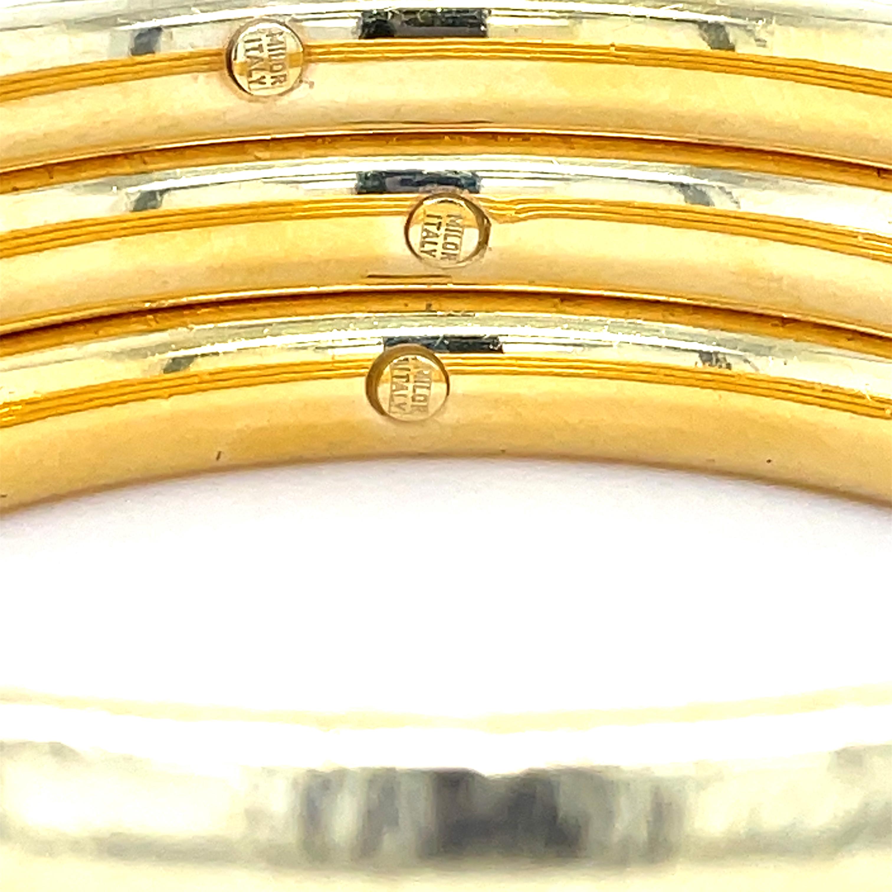 Set of Three Italian 14K Yellow Gold Bangles In Excellent Condition In Chicago, IL