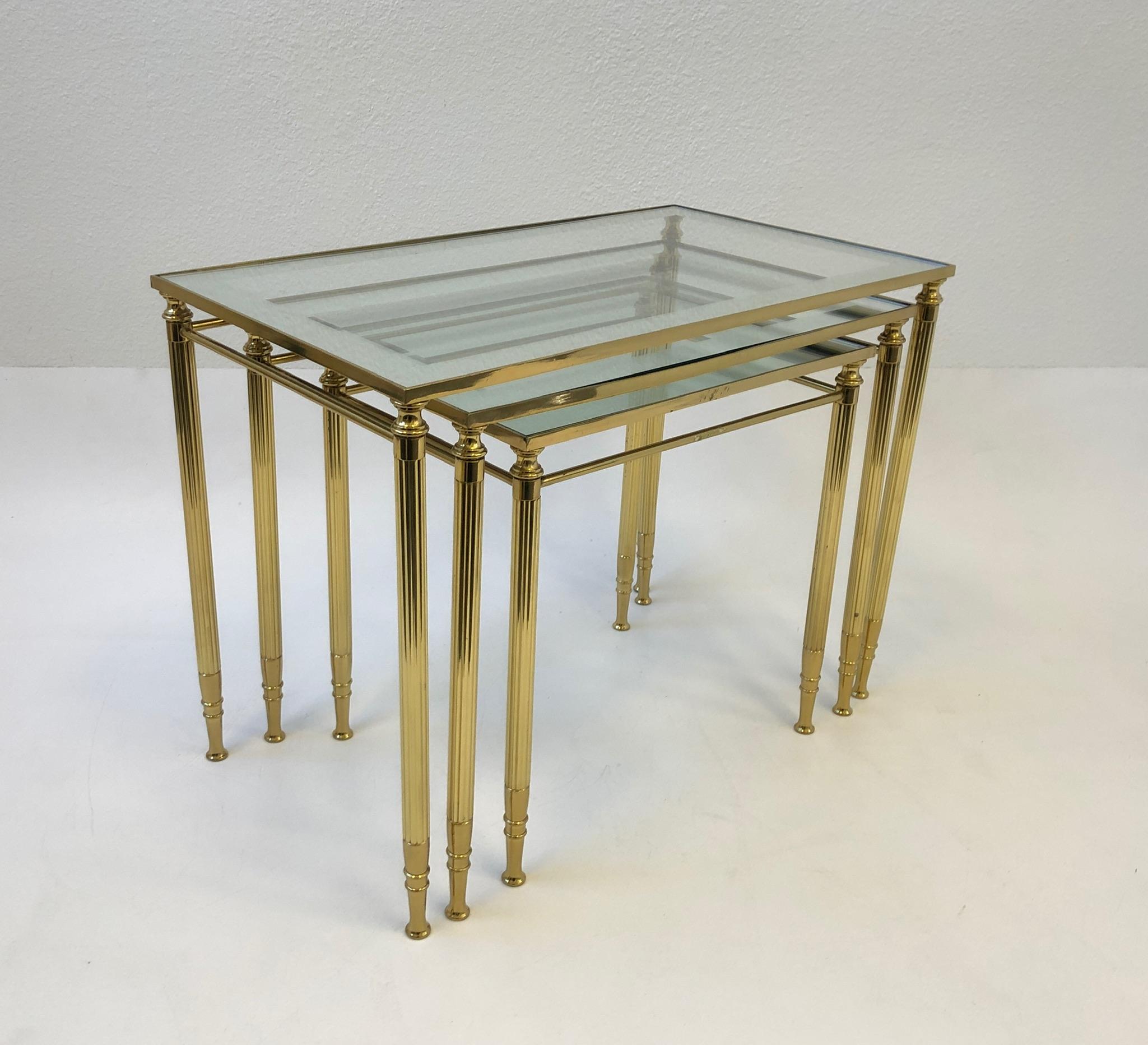 Set of Three Italian Brass and Glass Nesting Tables by Maison Baguès 3