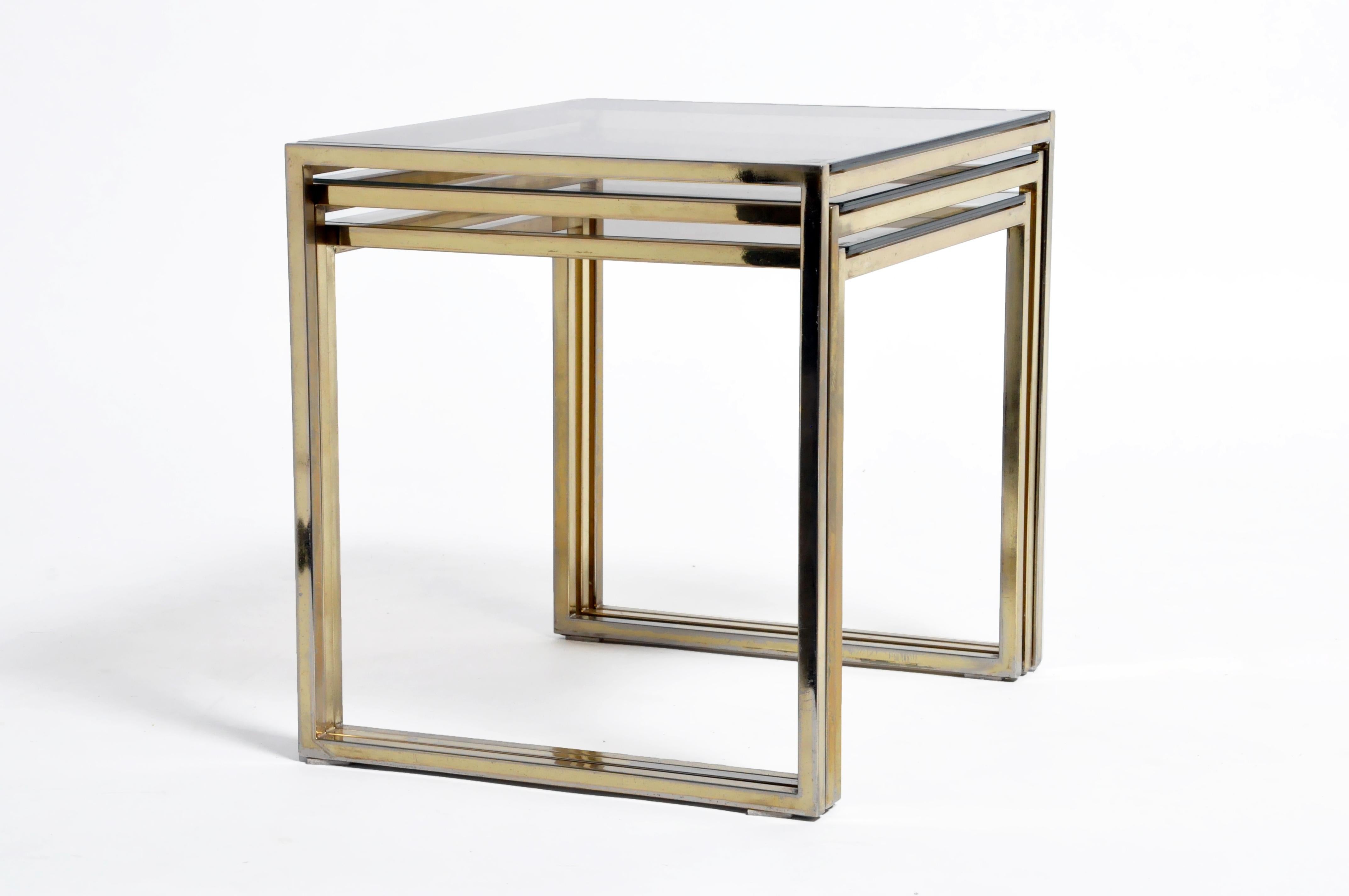 Mid-Century Modern Set of Three Italian Brass and Glass Nesting Tables