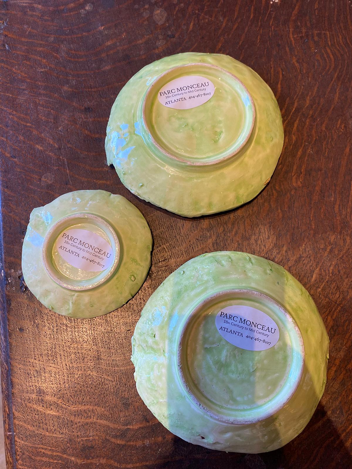 Set of Three Italian Majolica Napoli Green Lettuceware / Cabbage Plates Unmarked 11