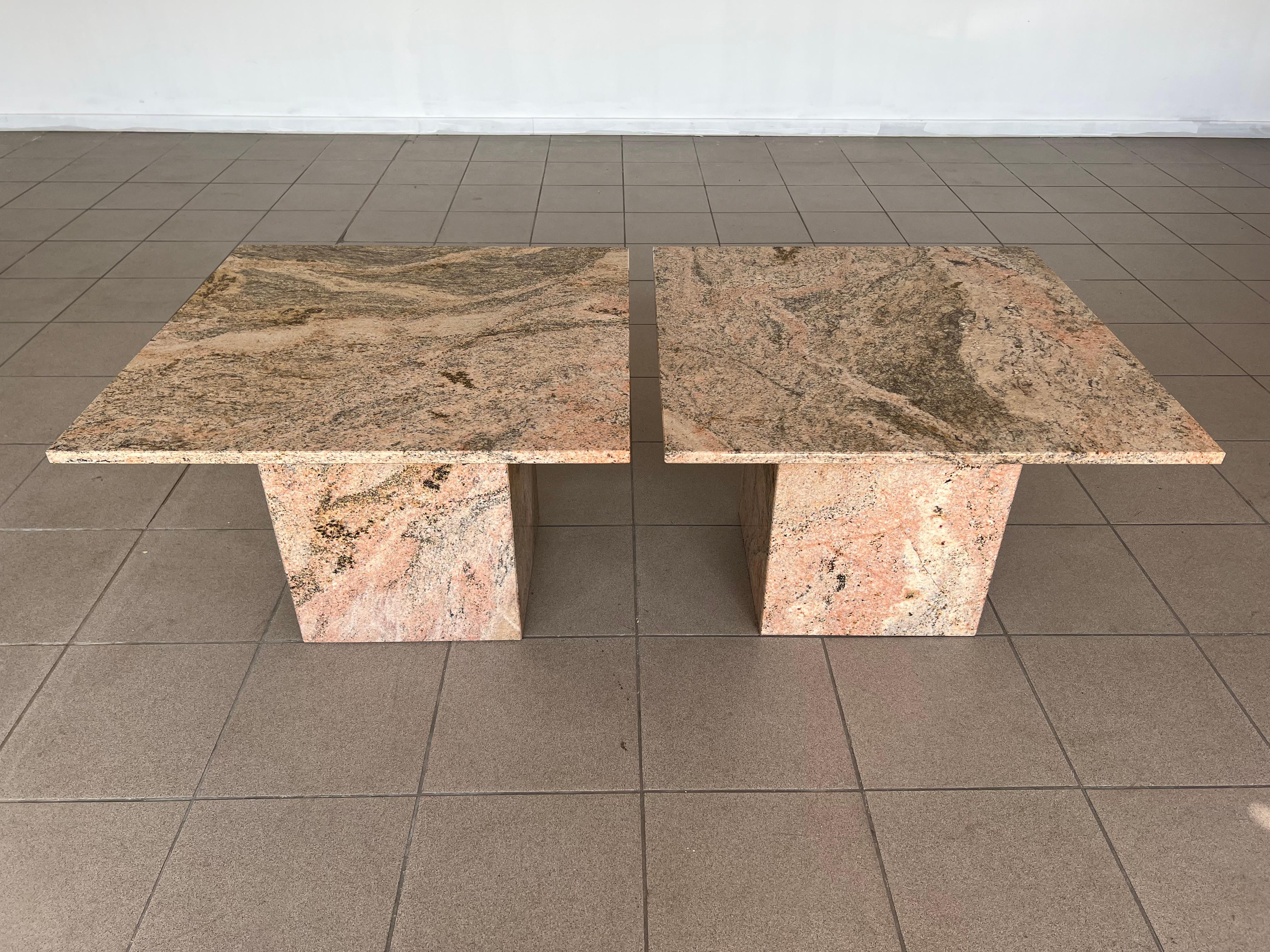 Set of Three Italian Mid Century Modern Marble Side Coffee Tables For Sale 2