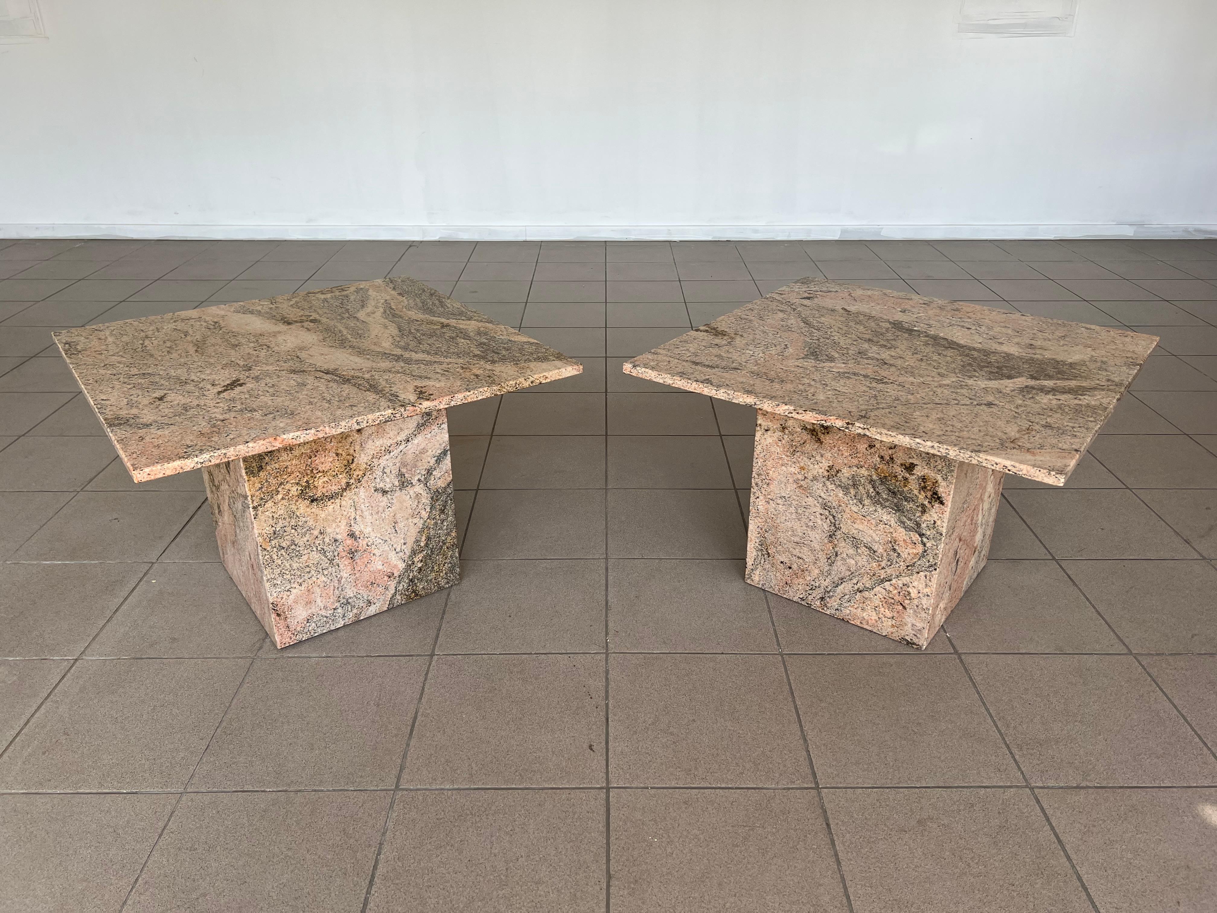 Set of Three Italian Mid Century Modern Marble Side Coffee Tables For Sale 5