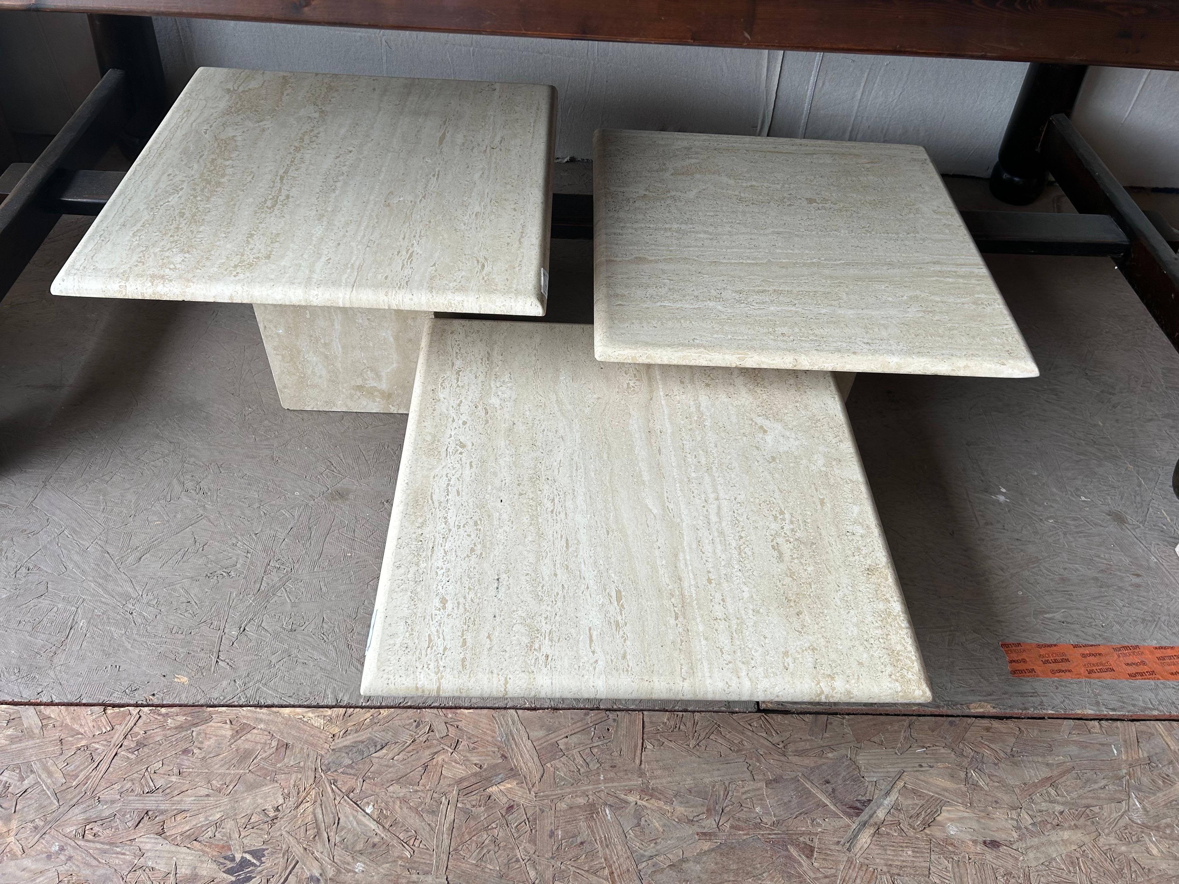 Late 20th Century Set of Three Italian Modern Travertine Tables For Sale