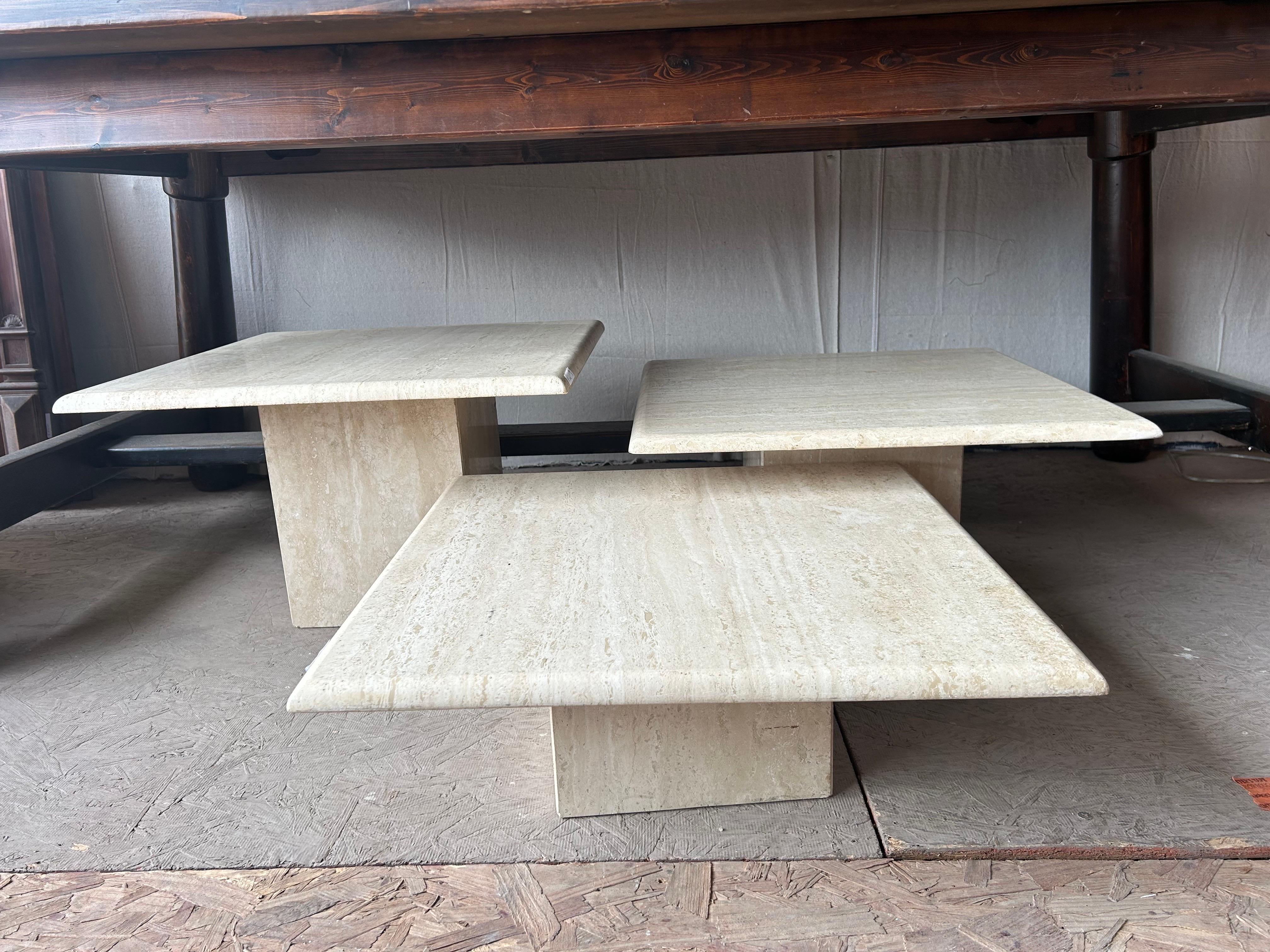 Set of Three Italian Modern Travertine Tables For Sale 1