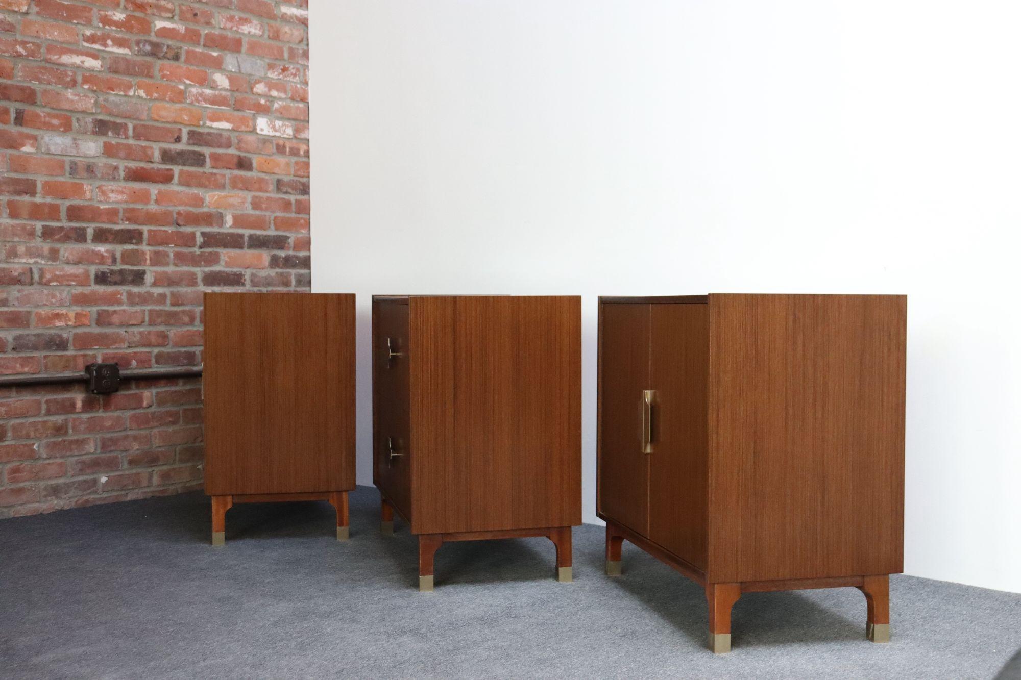Mid-Century moderno Set di tre armadi / cassapanche in mogano modernista di Longato Arredamenti in vendita
