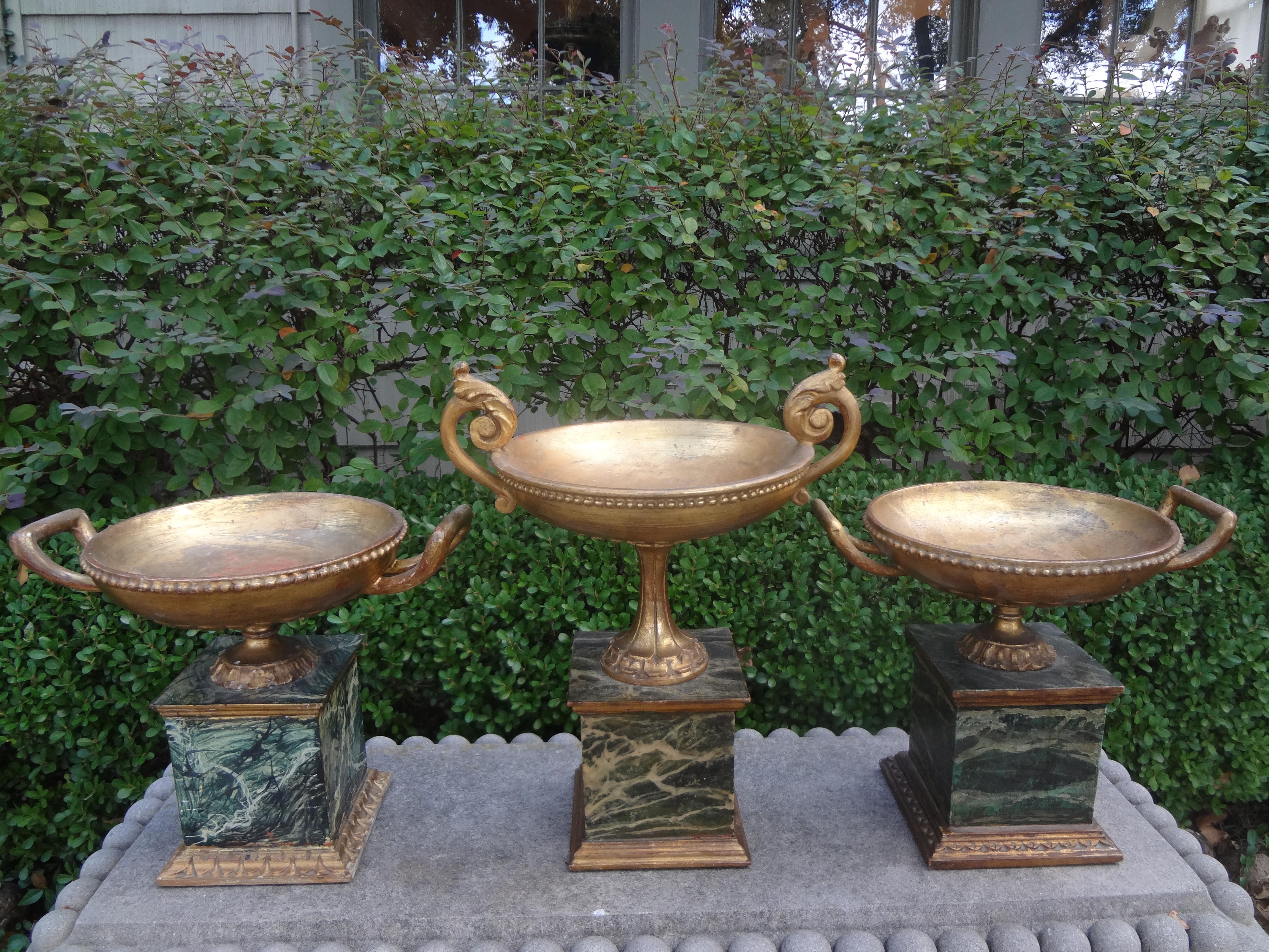 Set of Three Italian Neoclassical Style Carved Giltwood Urns 8