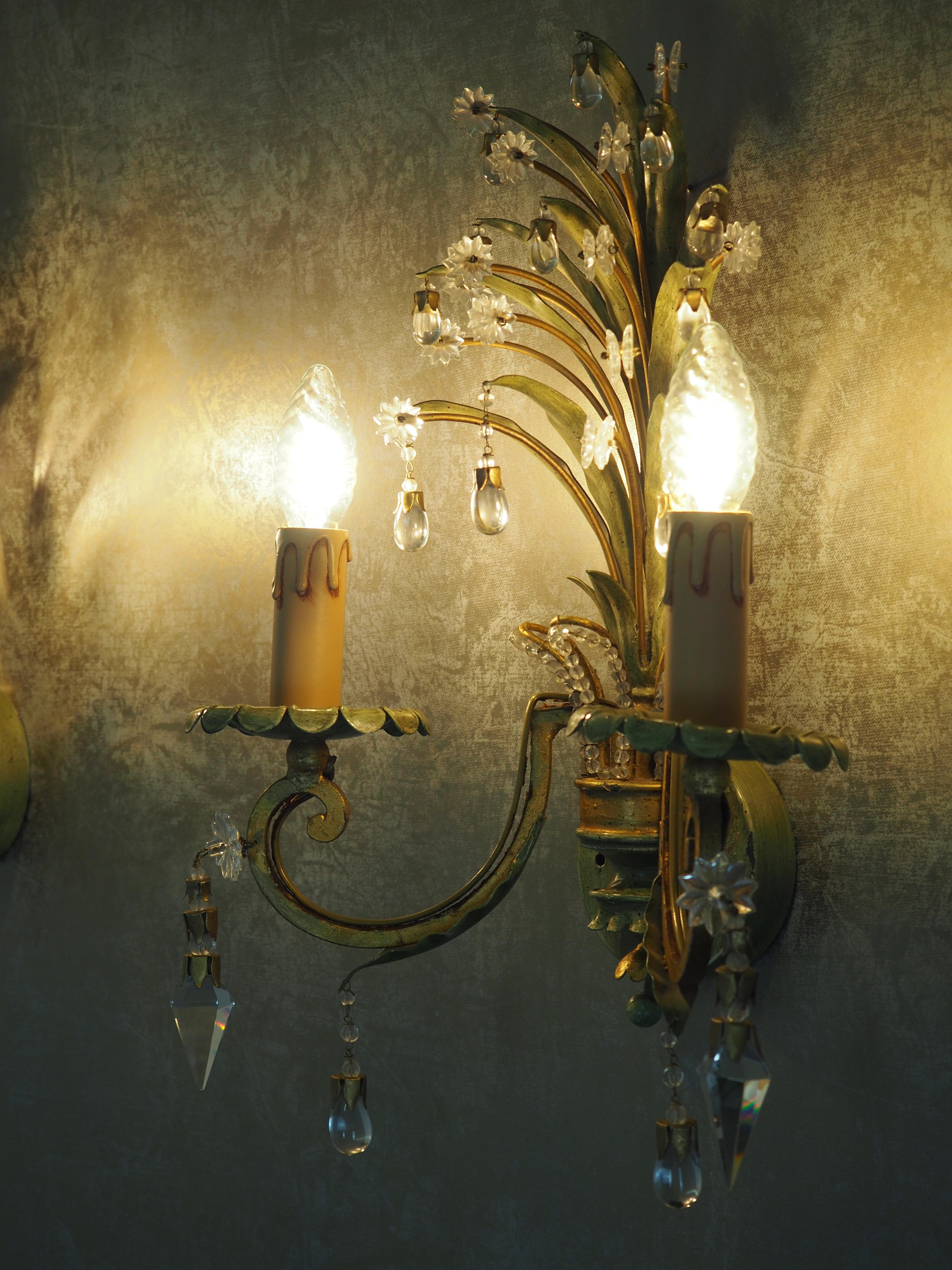 Ensemble de trois luminaires italiens en forme d'ananas par G. Banci, datant d'environ 1970 en vente 5
