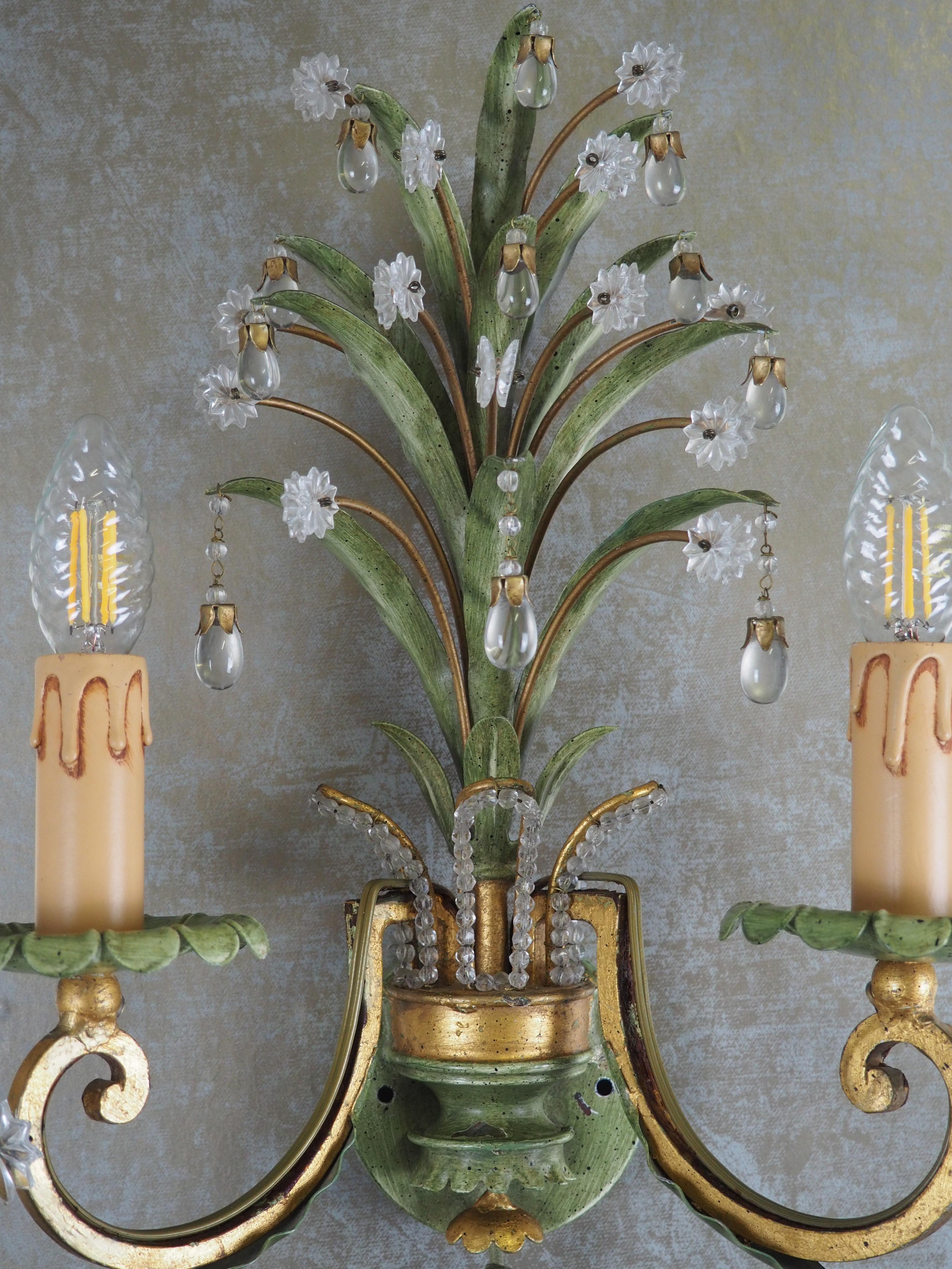 Ensemble de trois luminaires italiens en forme d'ananas par G. Banci, datant d'environ 1970 en vente 9