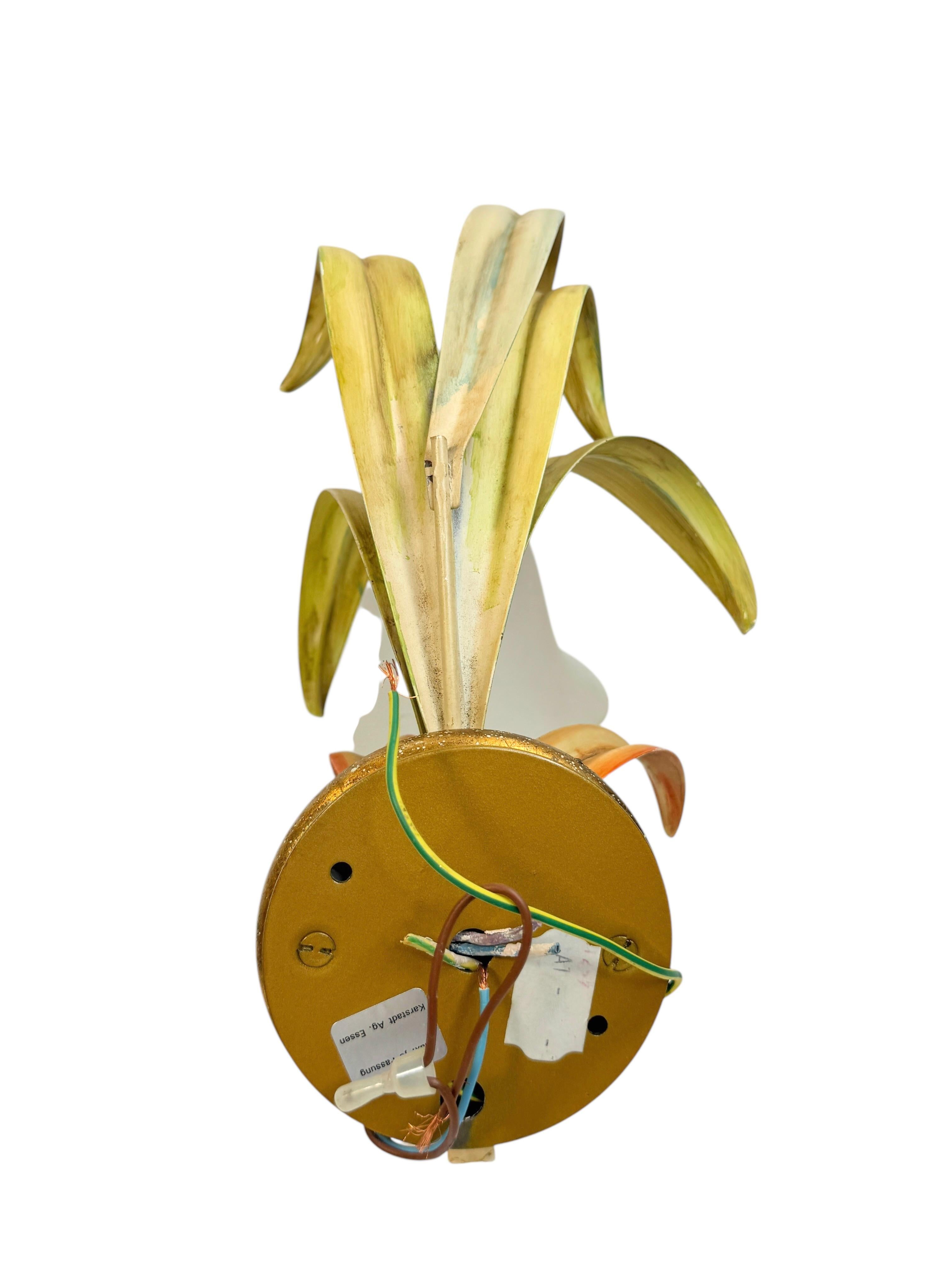 Late 20th Century Set of Three Italian Tole Florentine Florence Sconce, vintage 1970s For Sale