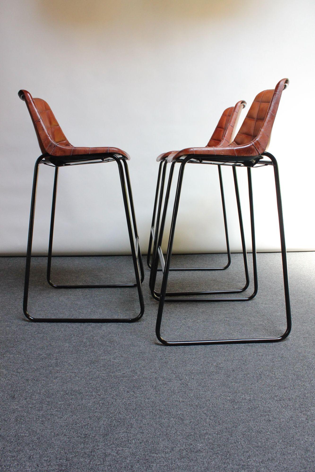 Set of Three Italian Vintage Leatherette and Wrought Iron Barstools In Good Condition For Sale In Brooklyn, NY