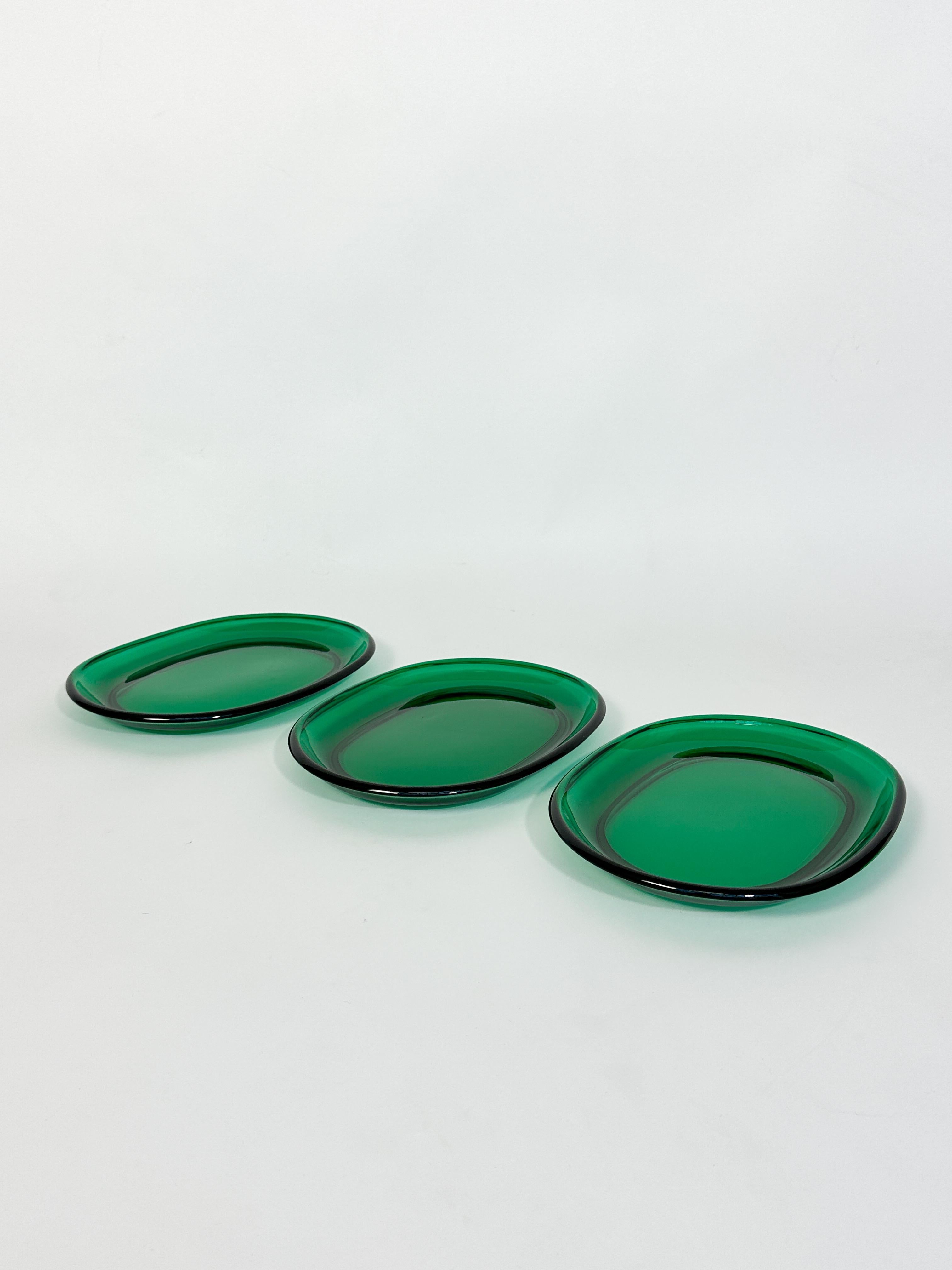 Scandinavian Modern Set of Three Josef Frank Glass Plates Lobster Plates Reijmyre Sweden 1960s Green