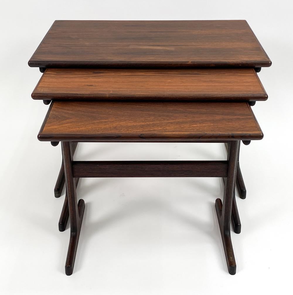 Scandinavian Modern Set of Three Kai Kristiansen VM-143 Rosewood Nesting Tables For Sale