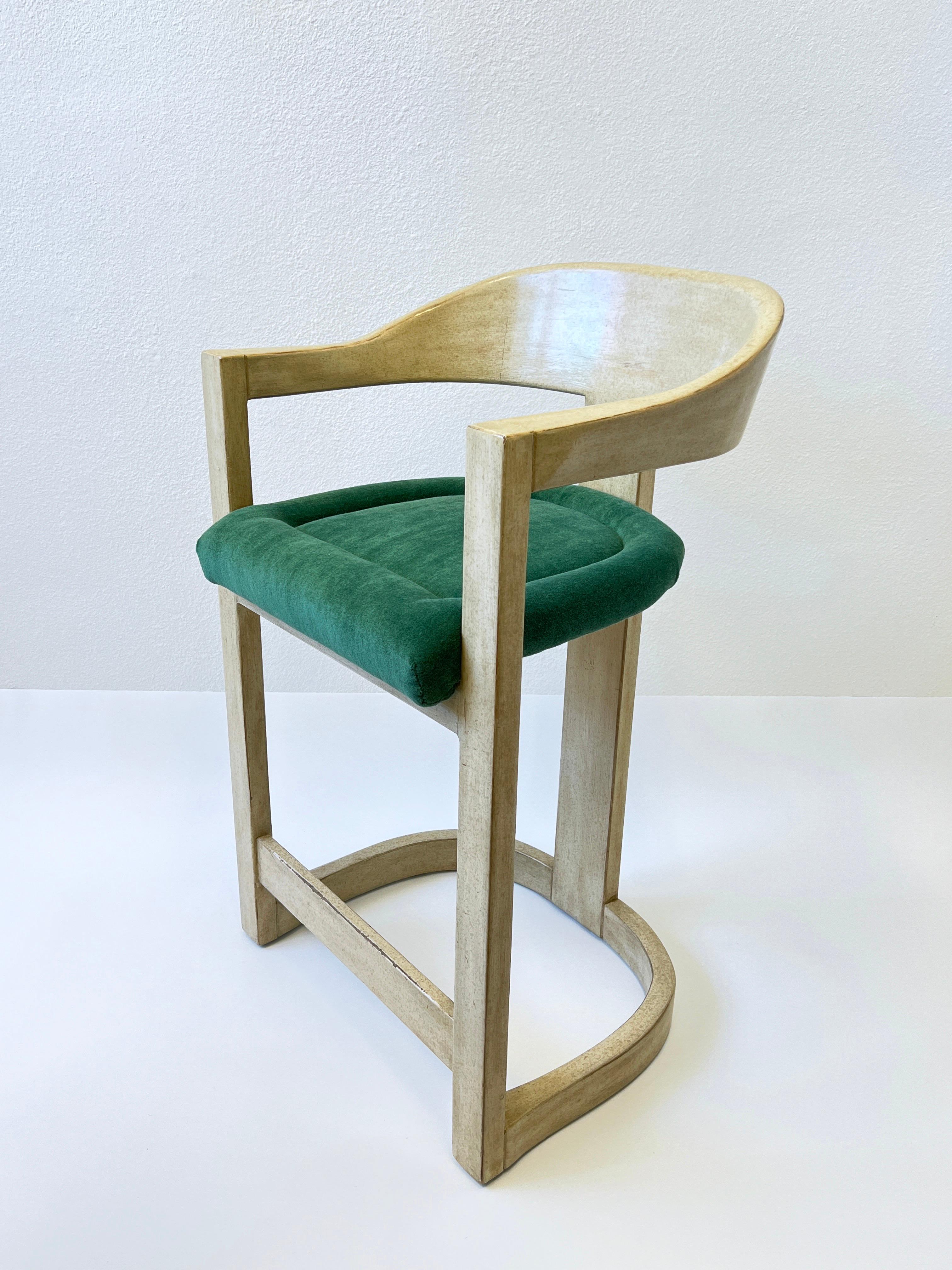 Set of Three Lacquered and Emerald Green Mohair Barstools by Karl Springer  In Good Condition For Sale In Palm Springs, CA