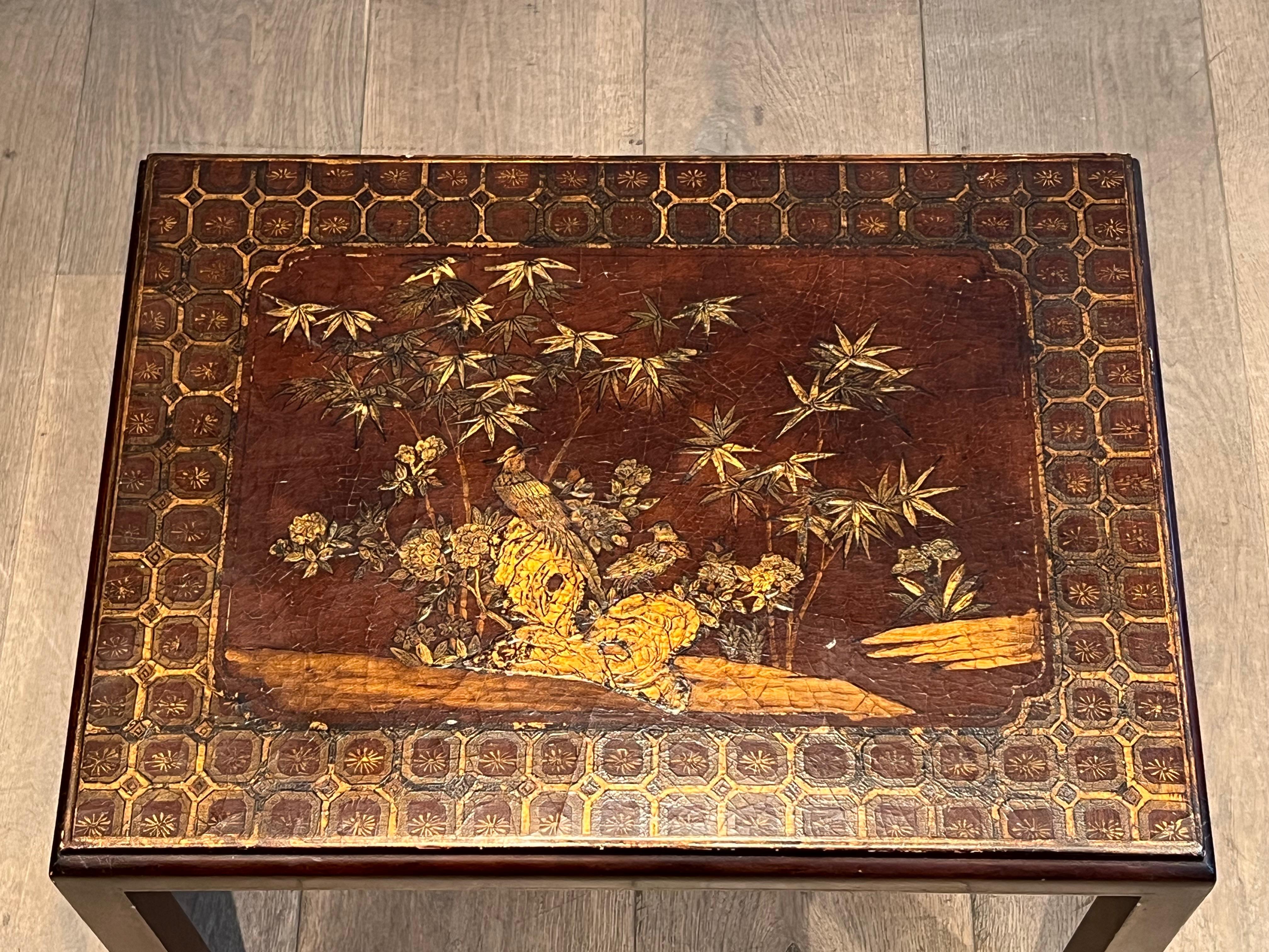 Set of Three Lacquered Nesting Tables with Chinese Scenes. Circa 1940 For Sale 2