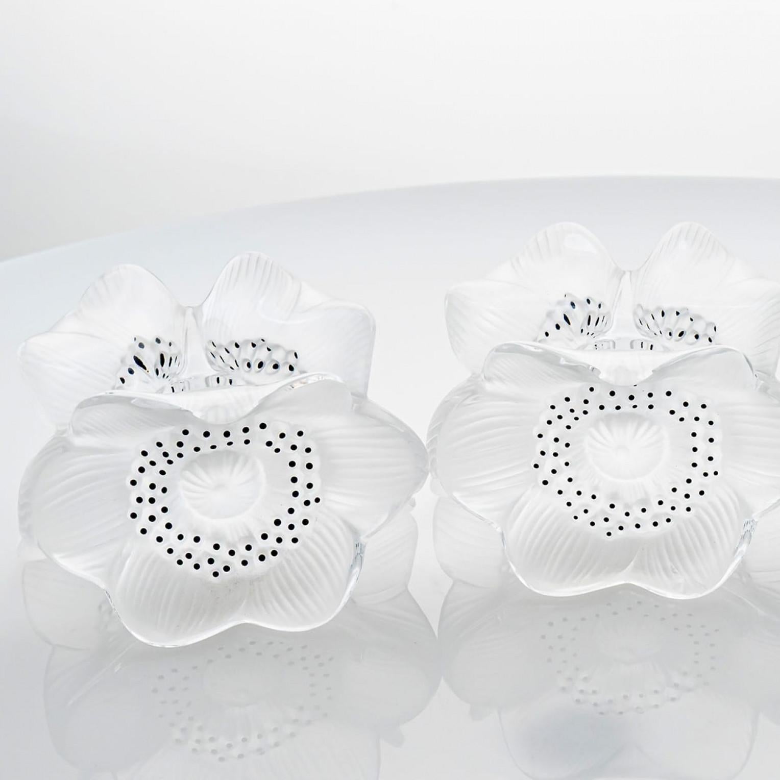 Set of Three Lalique Anemones Candle Holders, 1975 For Sale 1