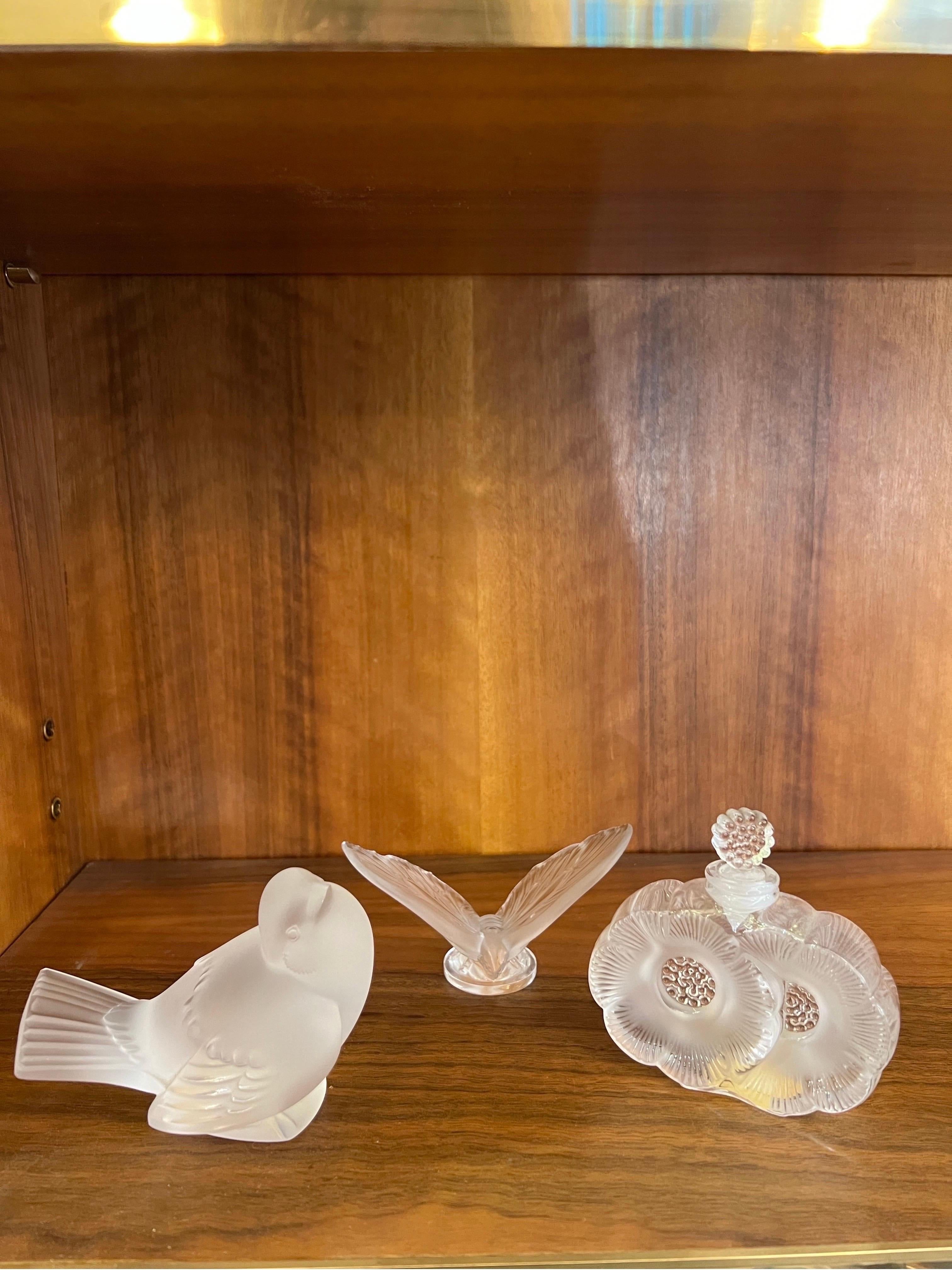 Mid-Century Modern Set of Three Lalique Sculputes Sparrow Butterfly and Perfume Bottle 1950s For Sale